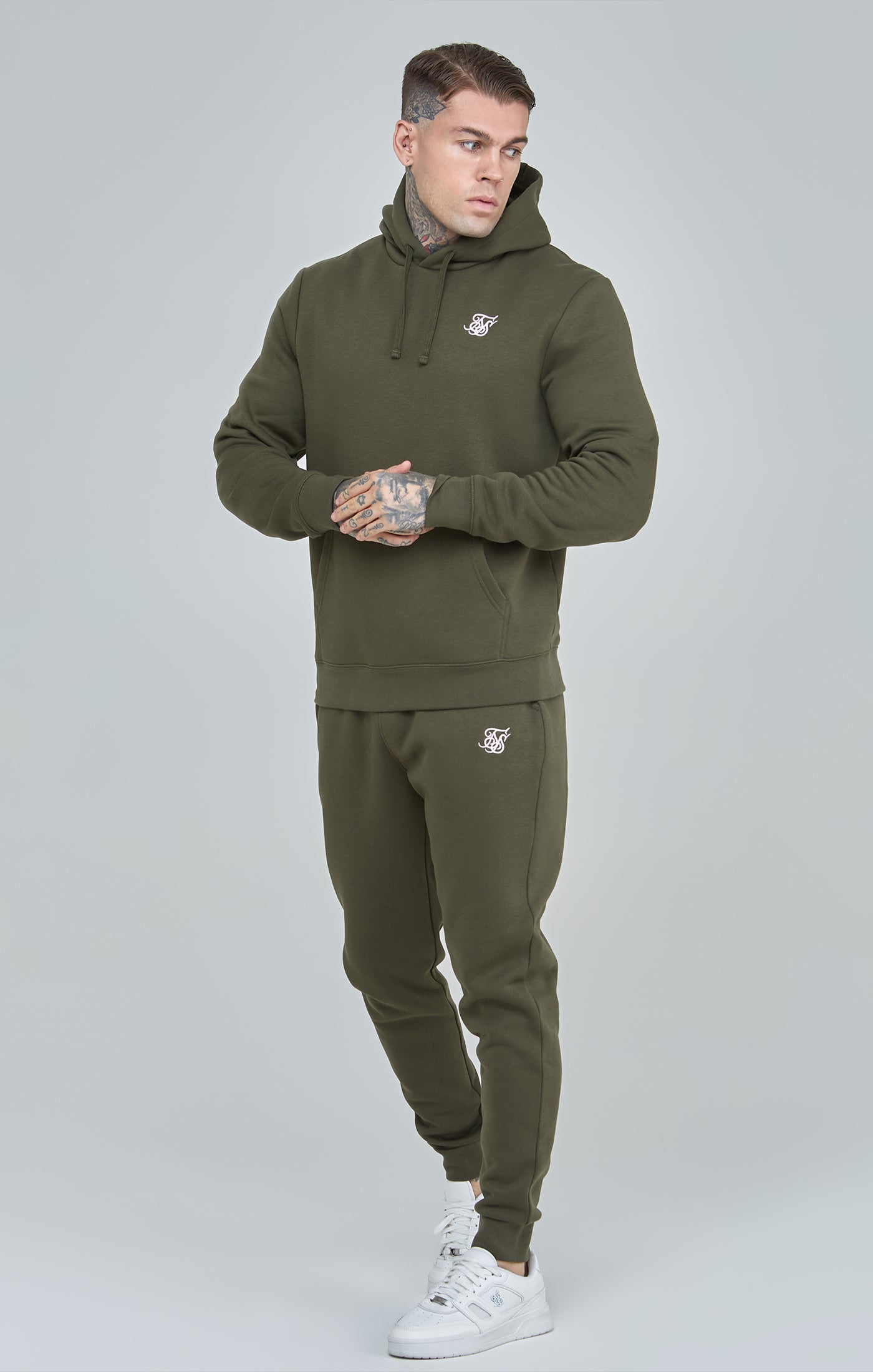 Essential Overhead Hoodie in Khaki Kapuzenpullover SikSilk   