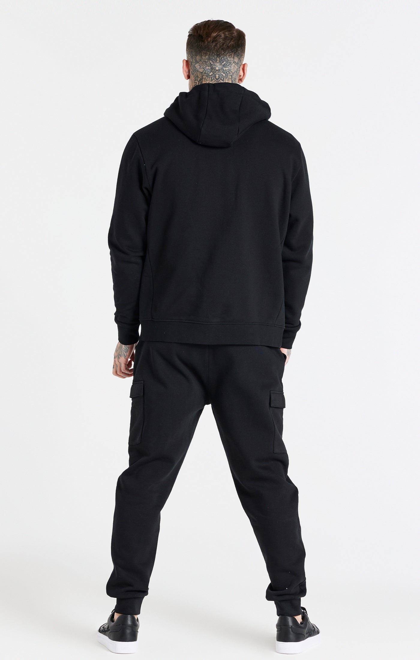 Essential Zip Through Funnel Hoodie in Black Kapuzenpullover SikSilk