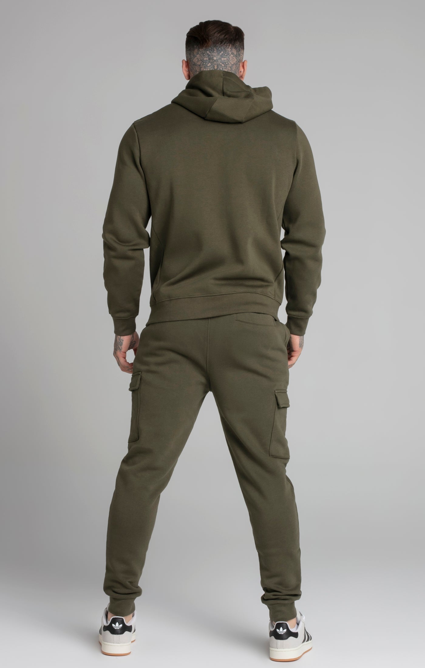 Essential Cargo Jogger in Khaki Hosen SikSilk