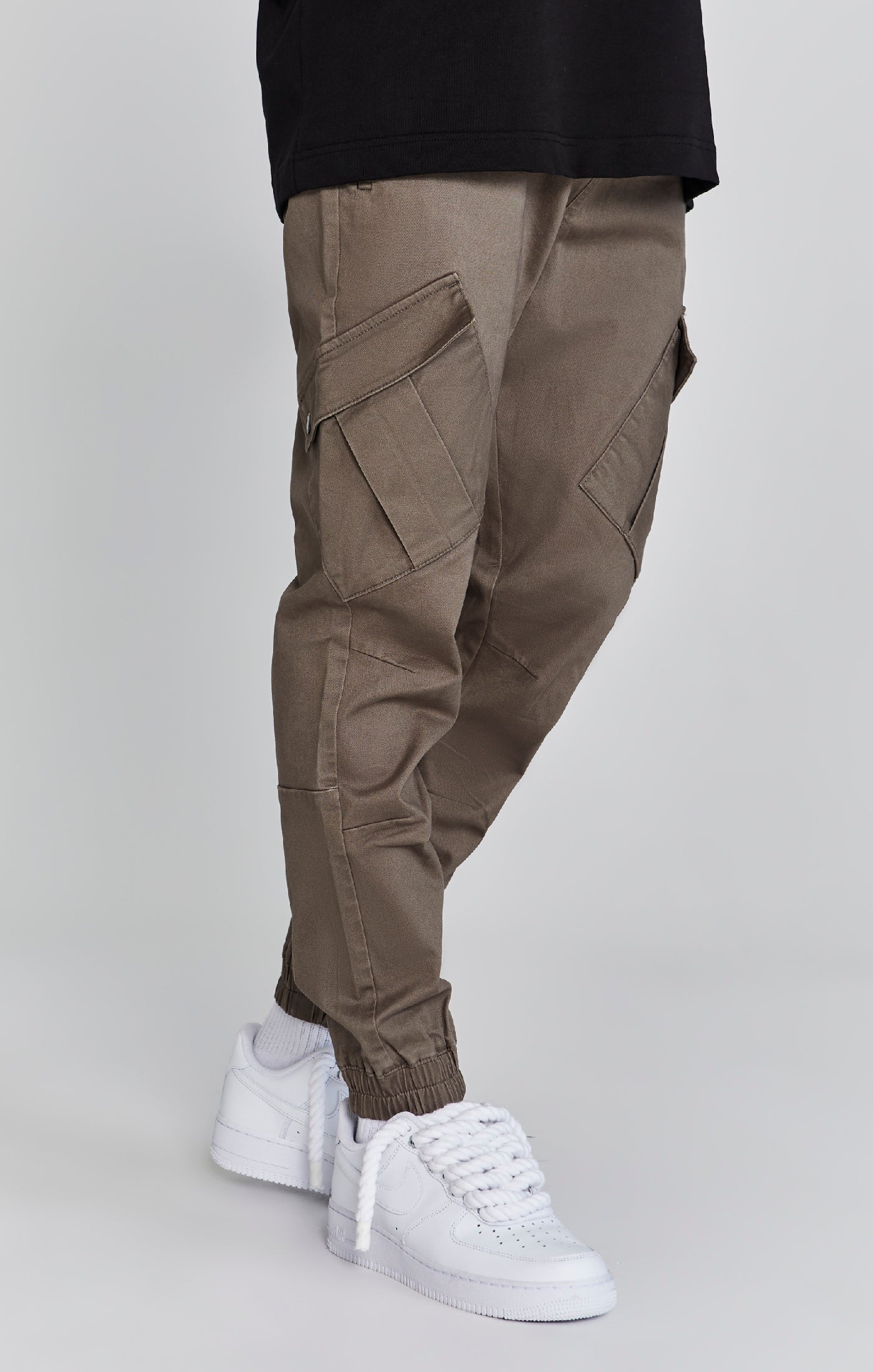Cargo Pants in Brown Hosen SikSilk