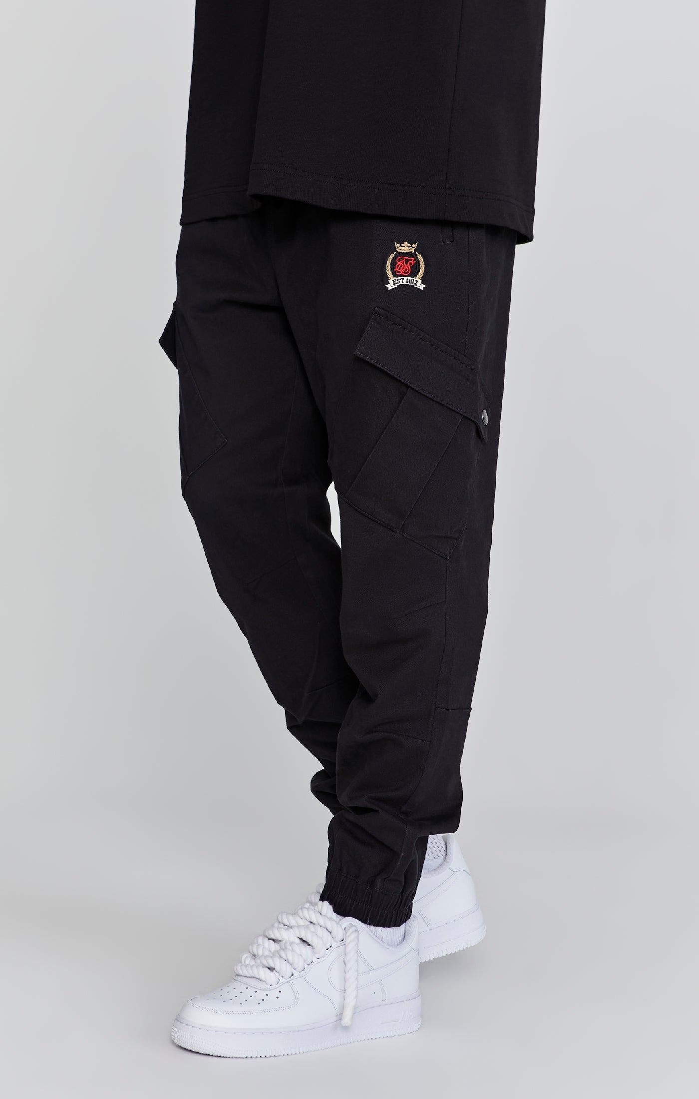 Cargo Pants in Black Hosen SikSilk