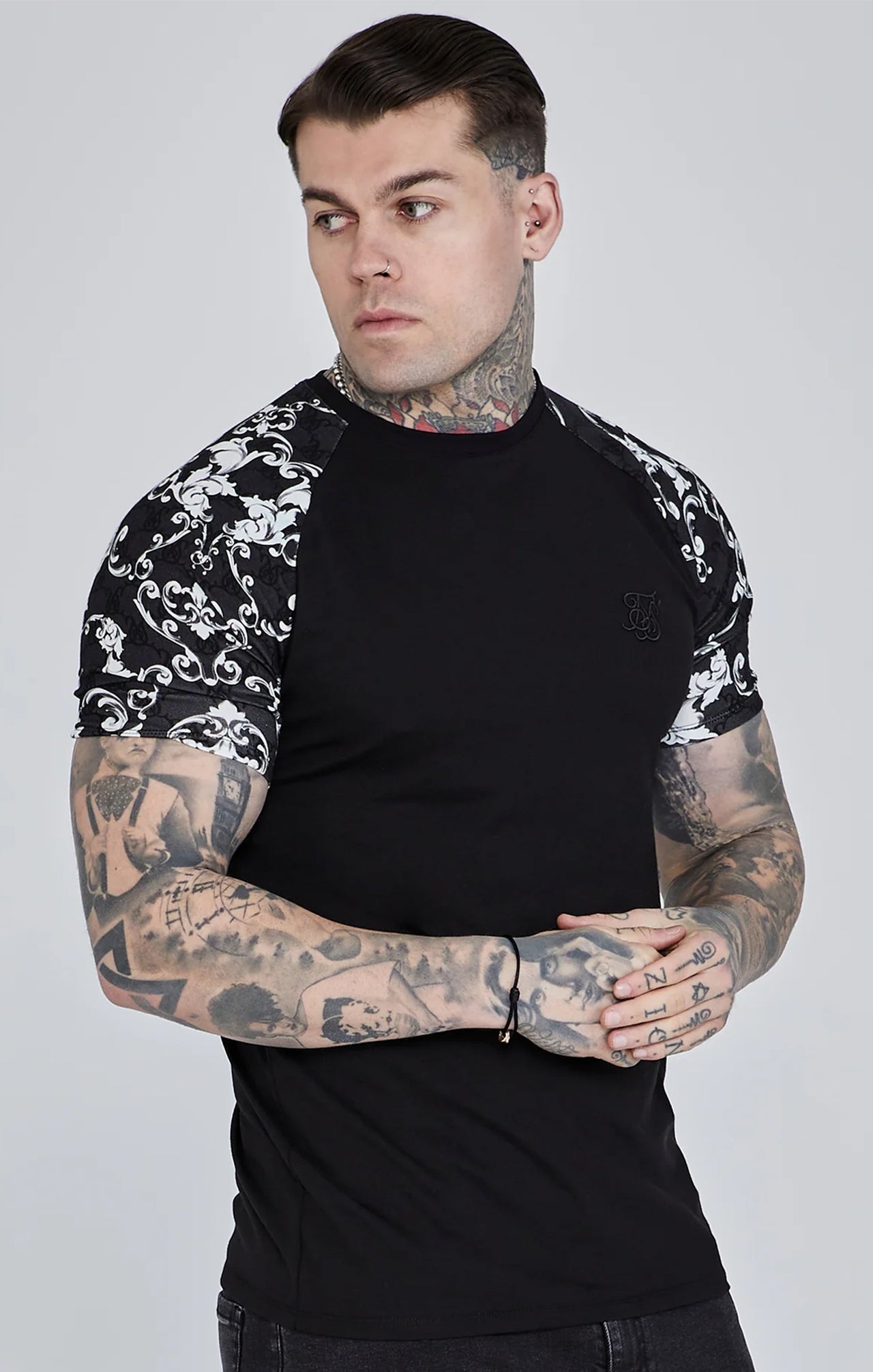Venetian T-Shirt in Black T-Shirts SikSilk