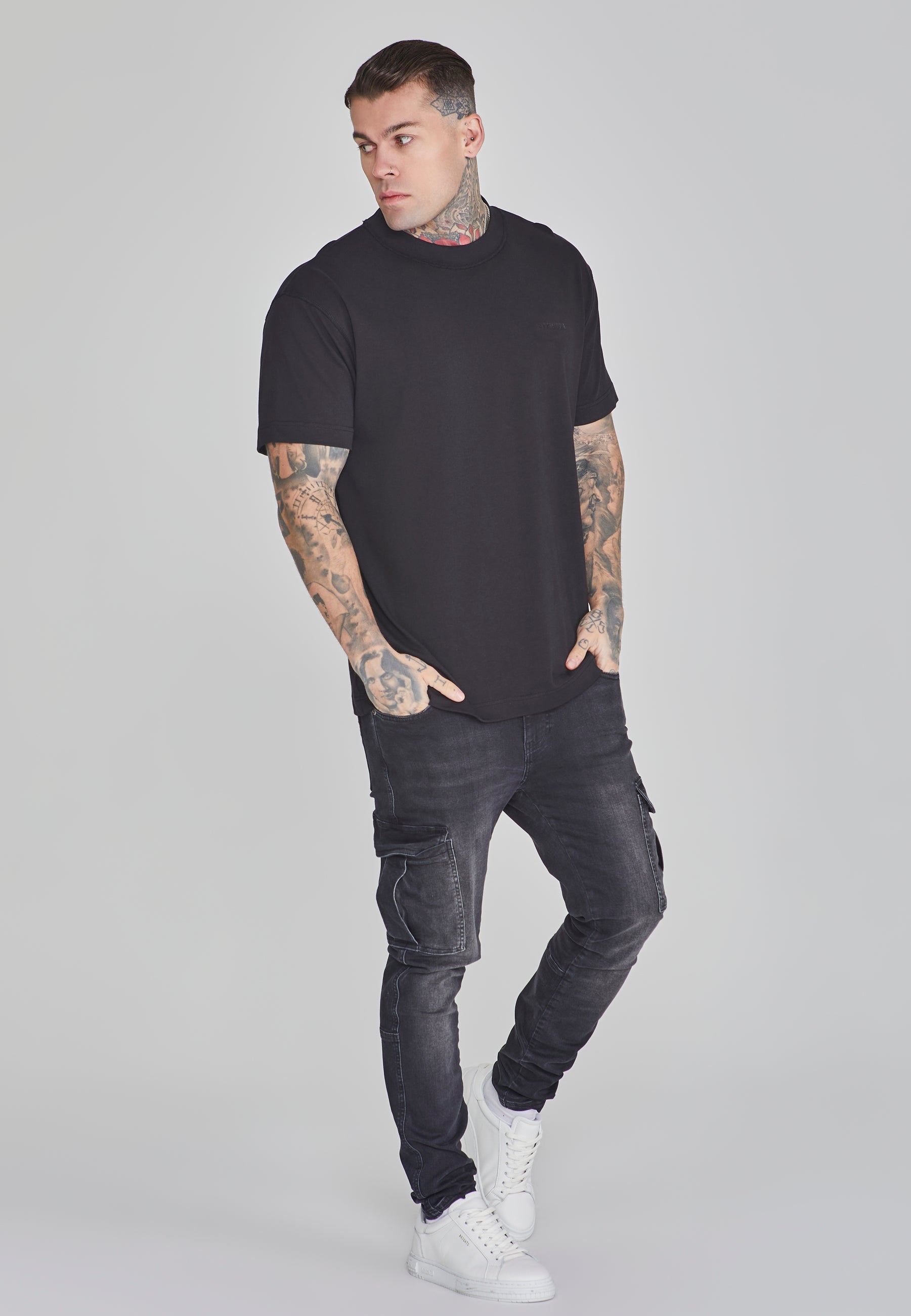 Oversized T-Shirt in Black T-Shirts SikSilk