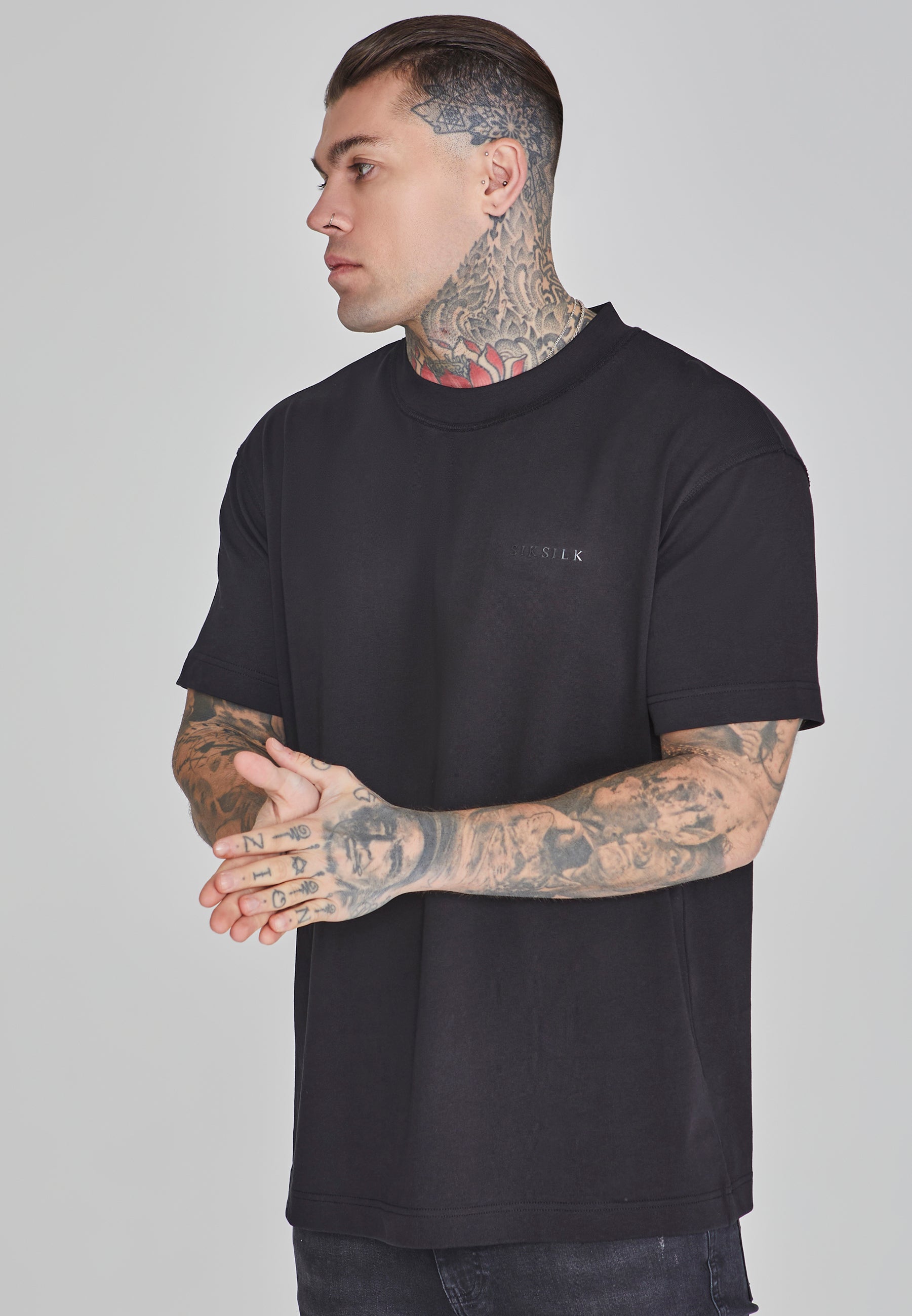 Oversized T-Shirt in Black T-Shirts SikSilk