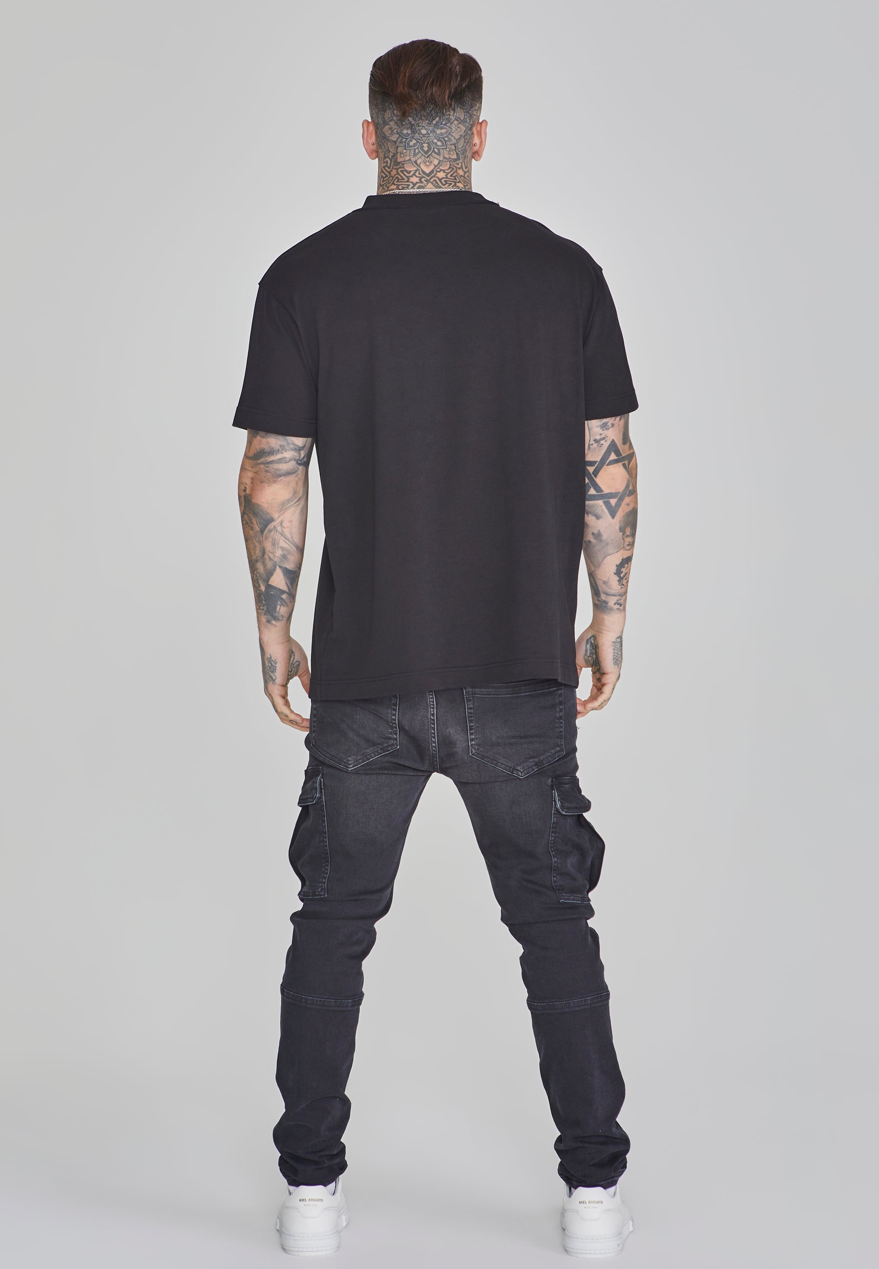 Oversized T-Shirt in Black T-Shirts SikSilk