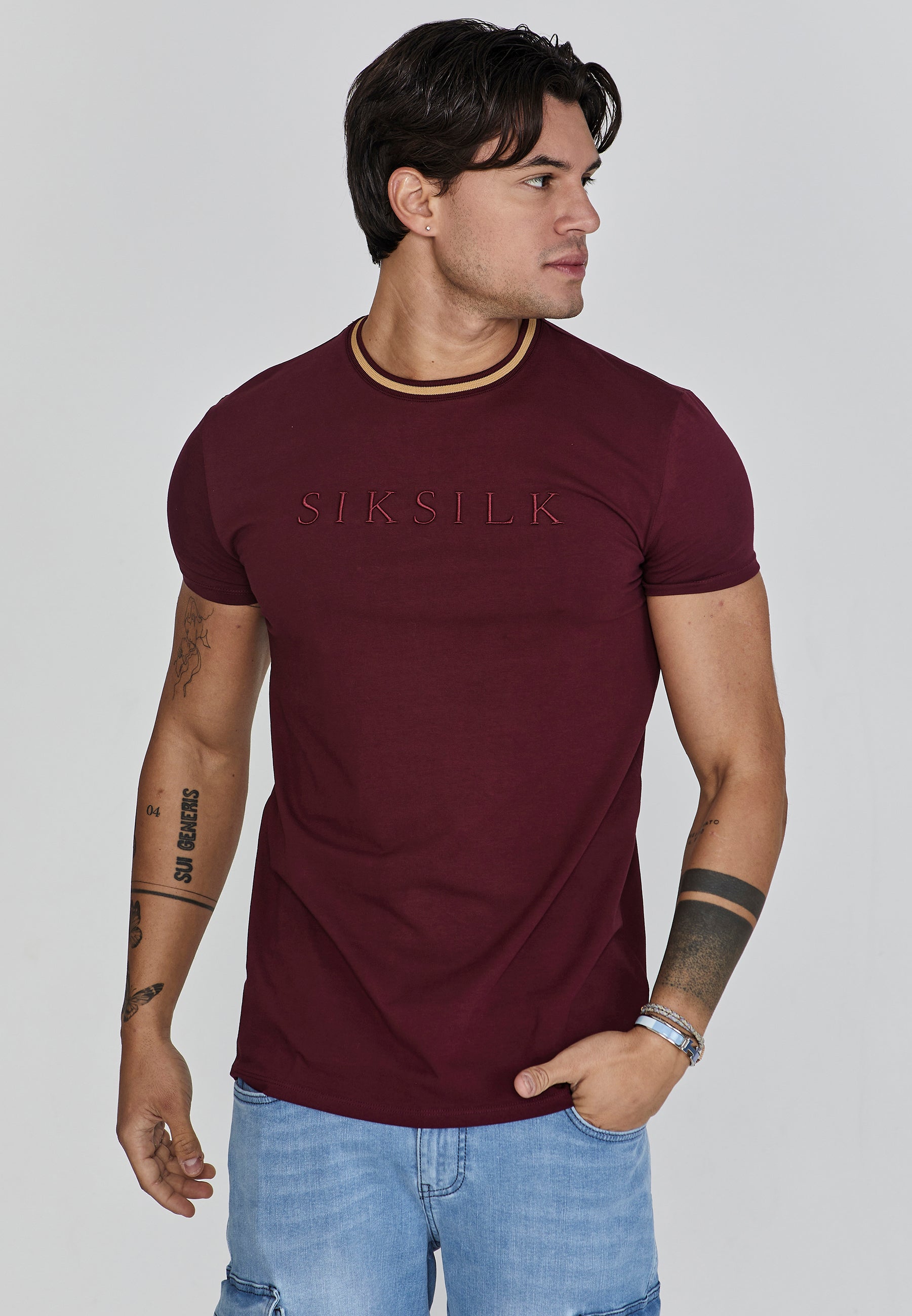 Muscle Fit T-Shirt in Burgundy T-Shirts SikSilk