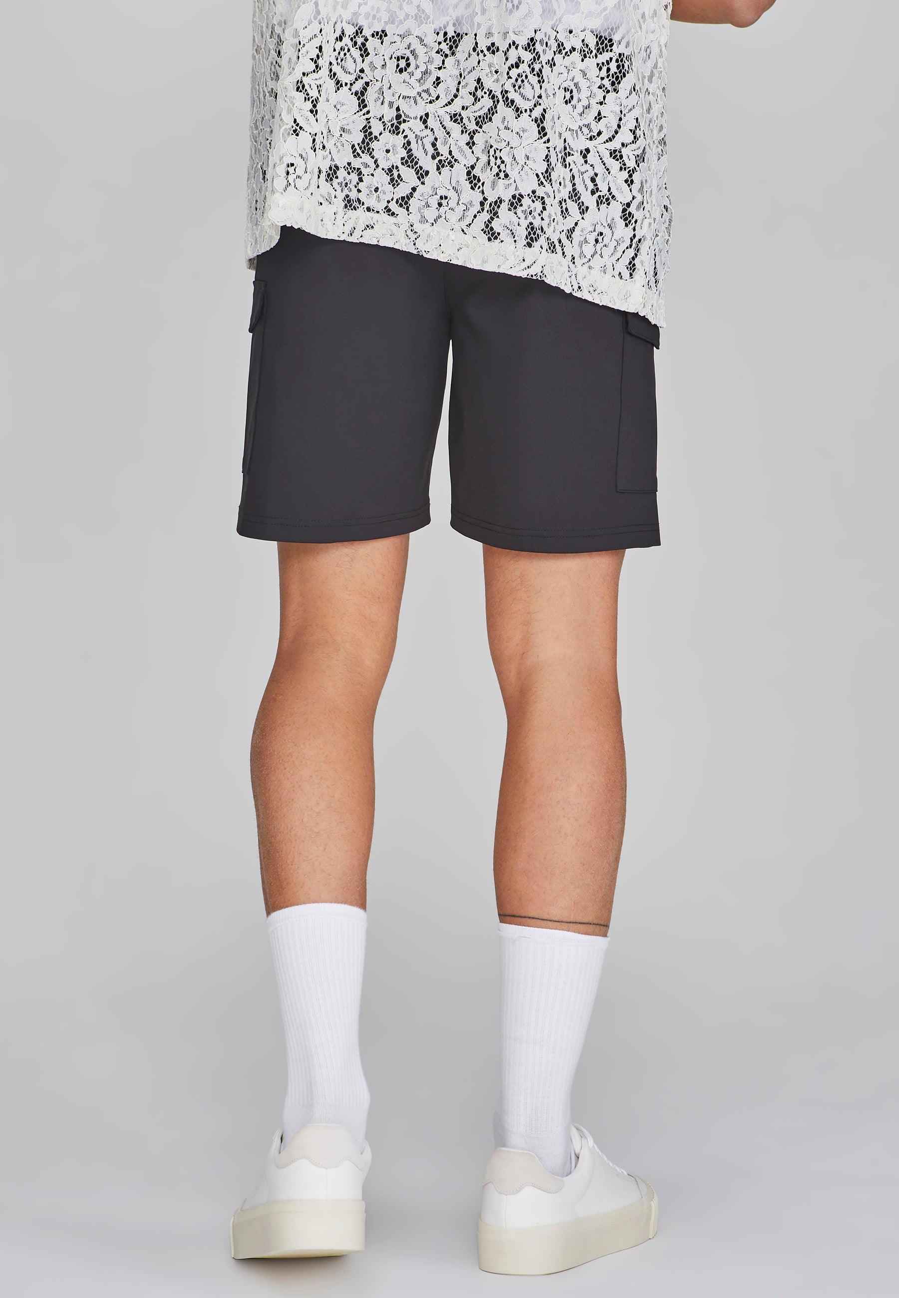 Cargo Shorts in Black Shorts SikSilk