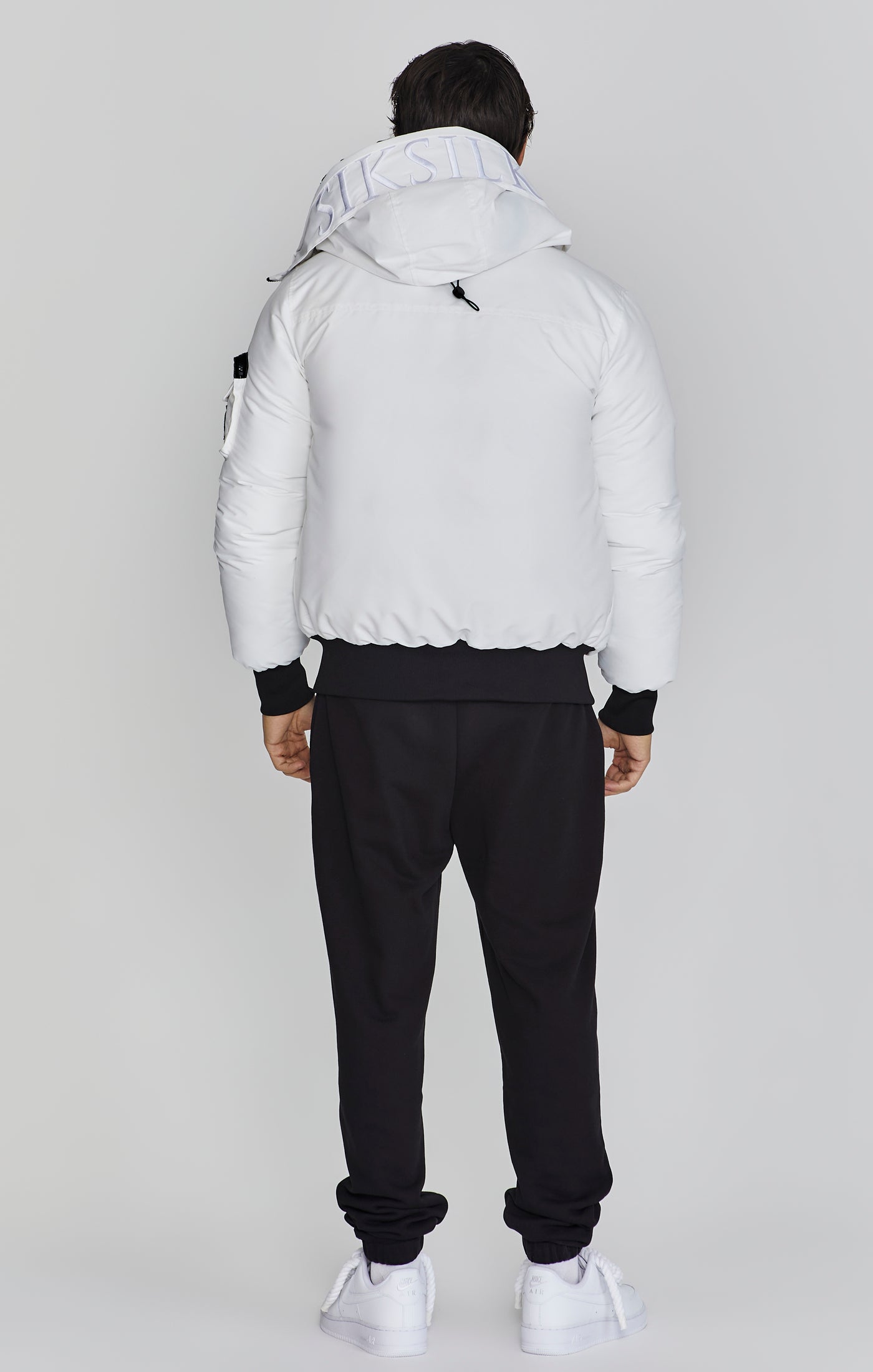 Bomber Jacket in White Jacken SikSilk