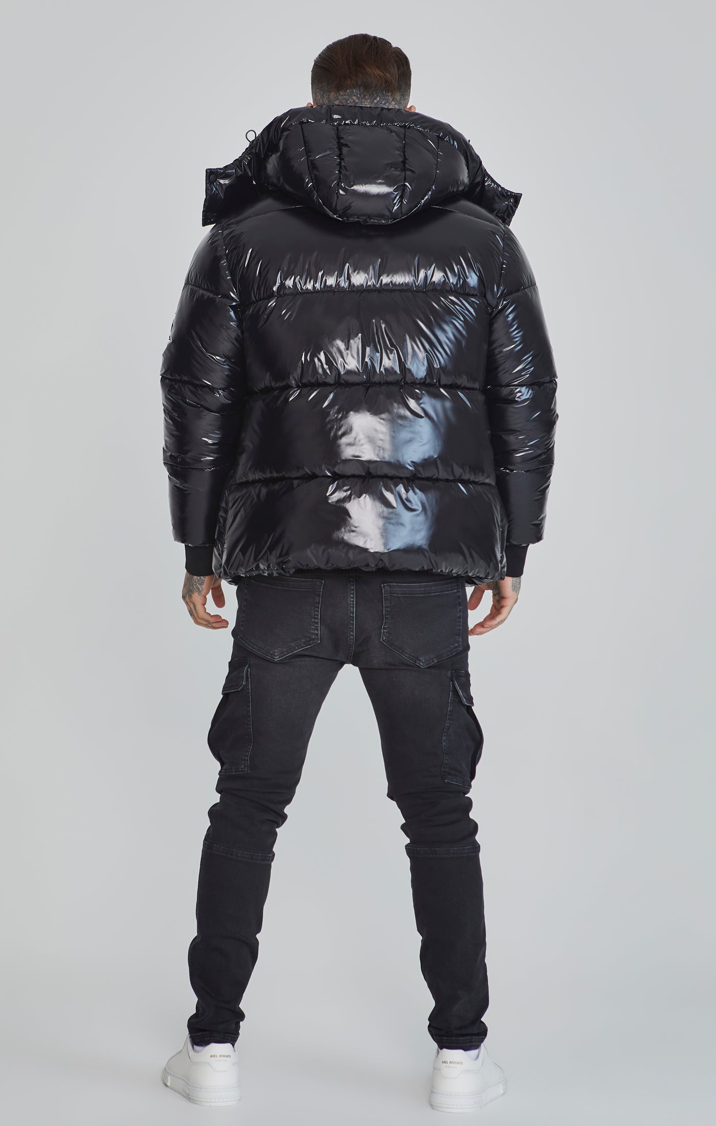 Puffer Jacket in Black Jacken SikSilk