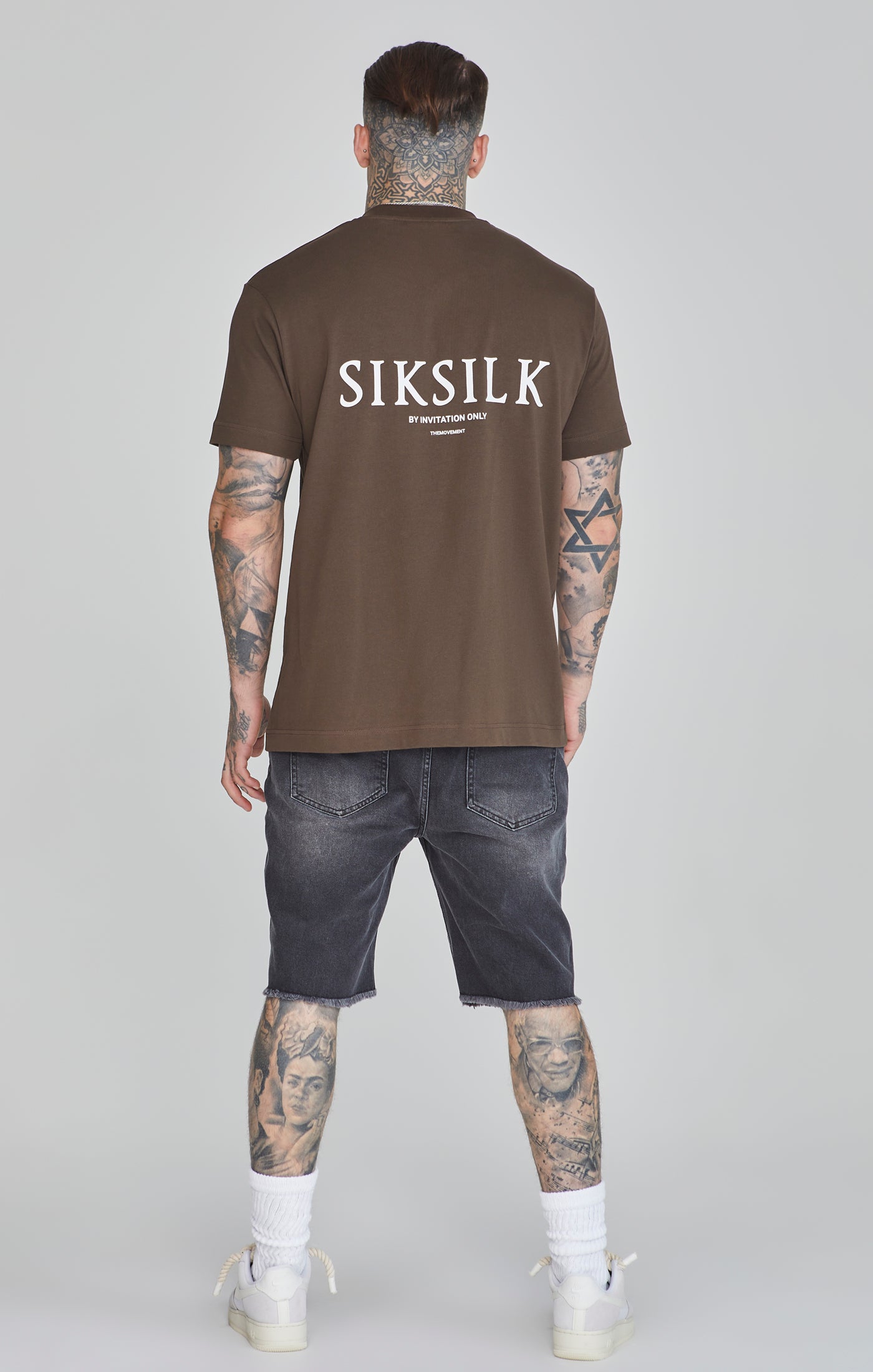 Graphic T-Shirt in Brown T-Shirts SikSilk