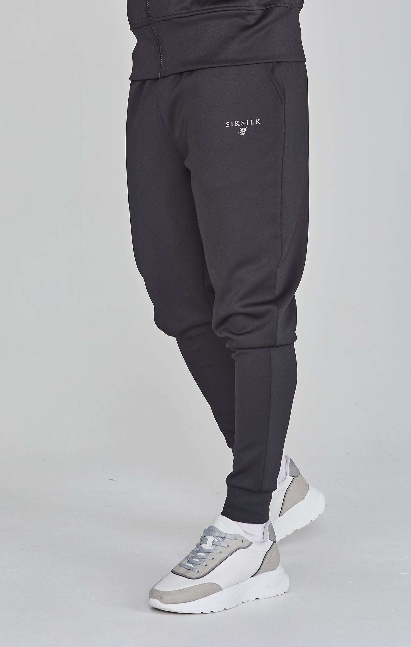 Essentials Poly Track Pants in Black Hosen SikSilk