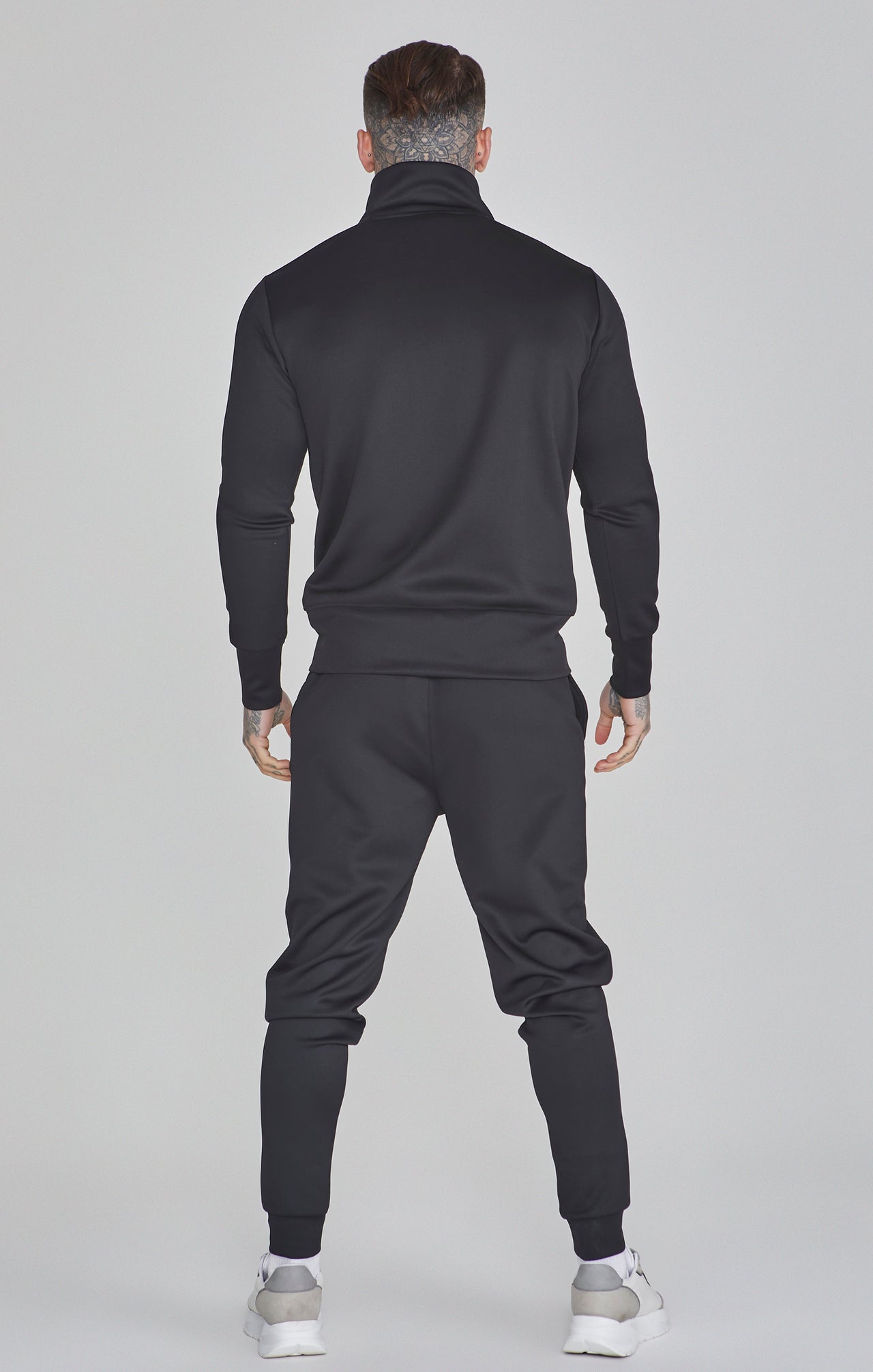 Essentials Poly Track Pants in Black Hosen SikSilk