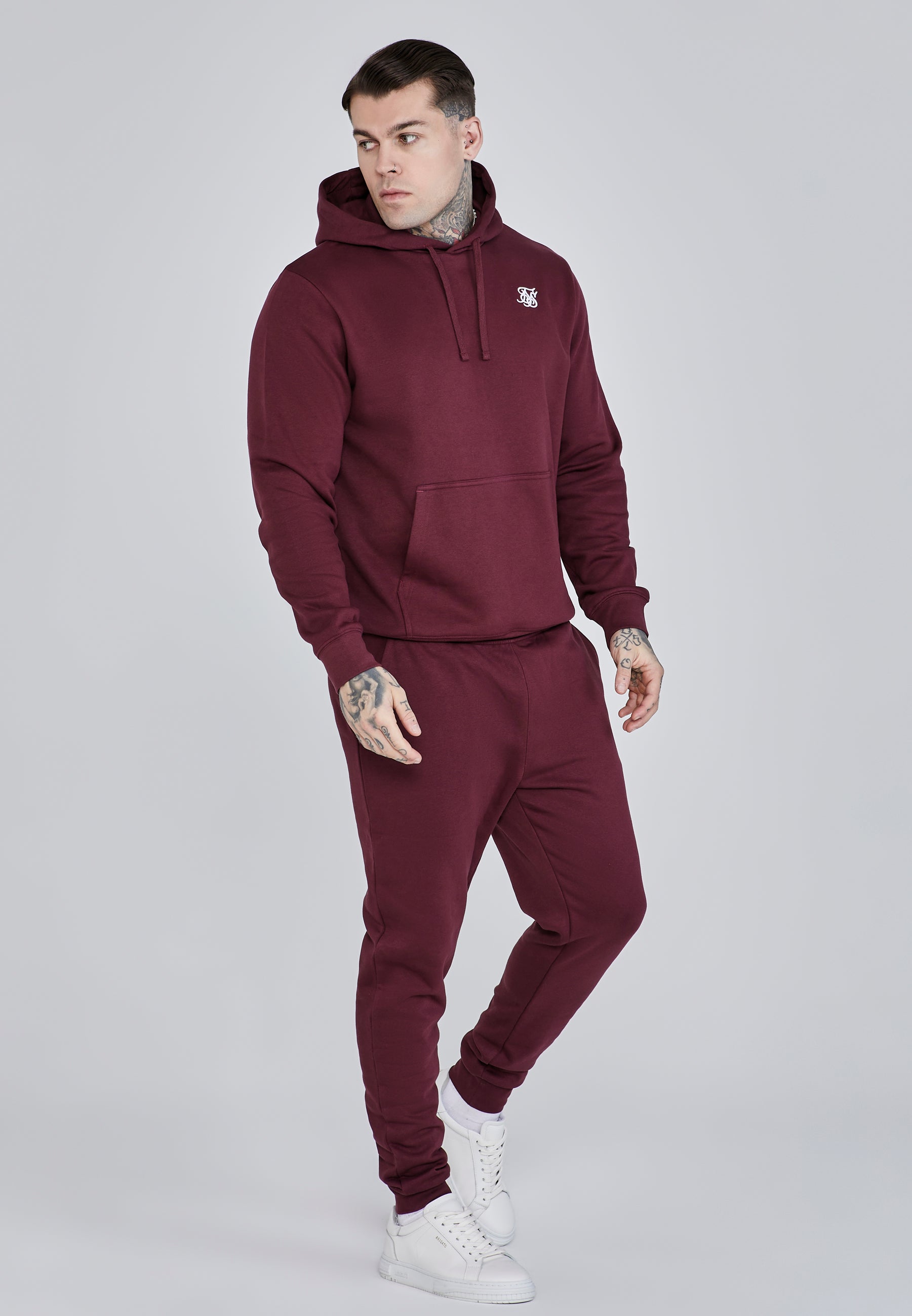 Essentials Hoodie in Burgundy Kapuzenpullover SikSilk
