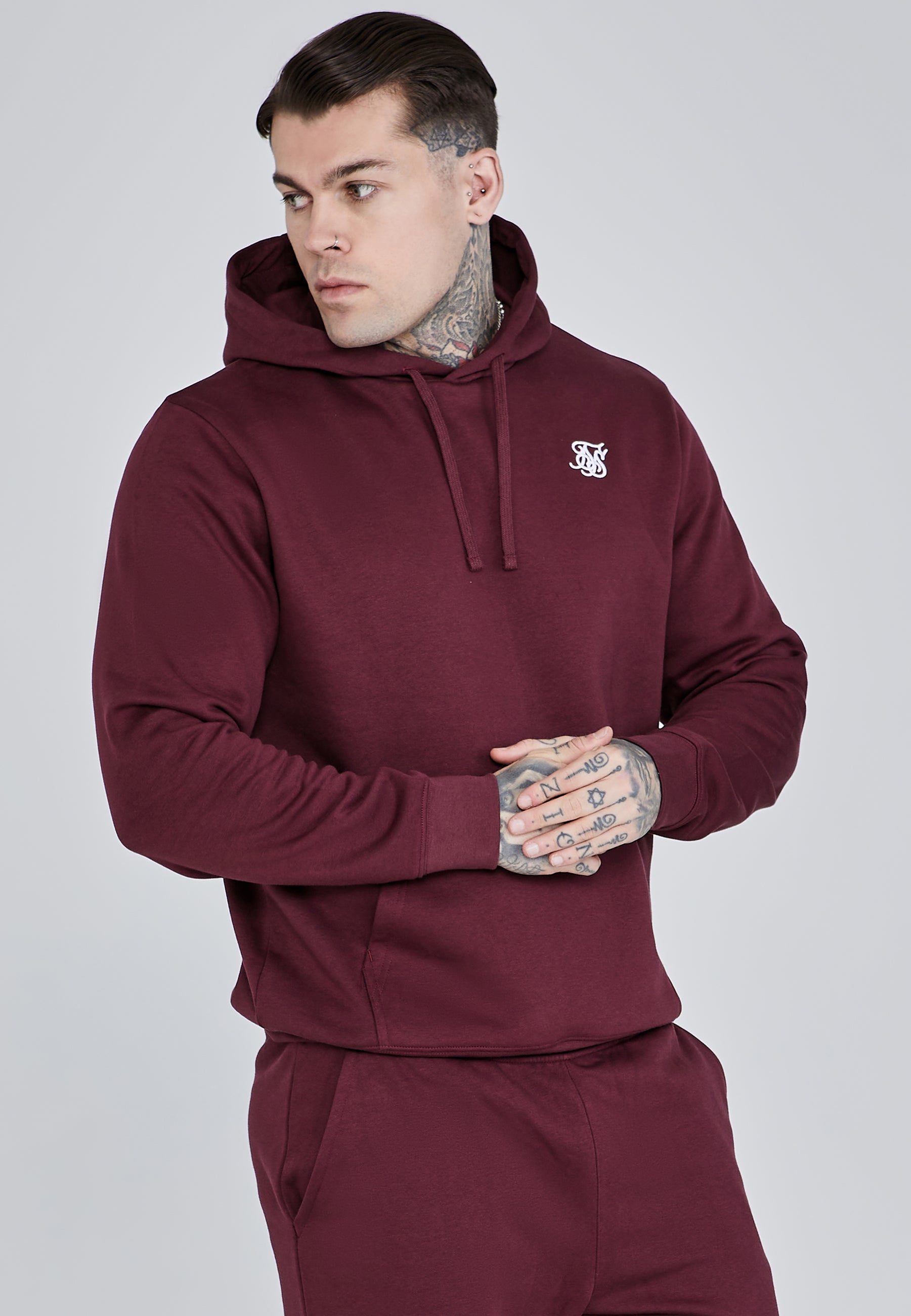 Essentials Hoodie in Burgundy Kapuzenpullover SikSilk