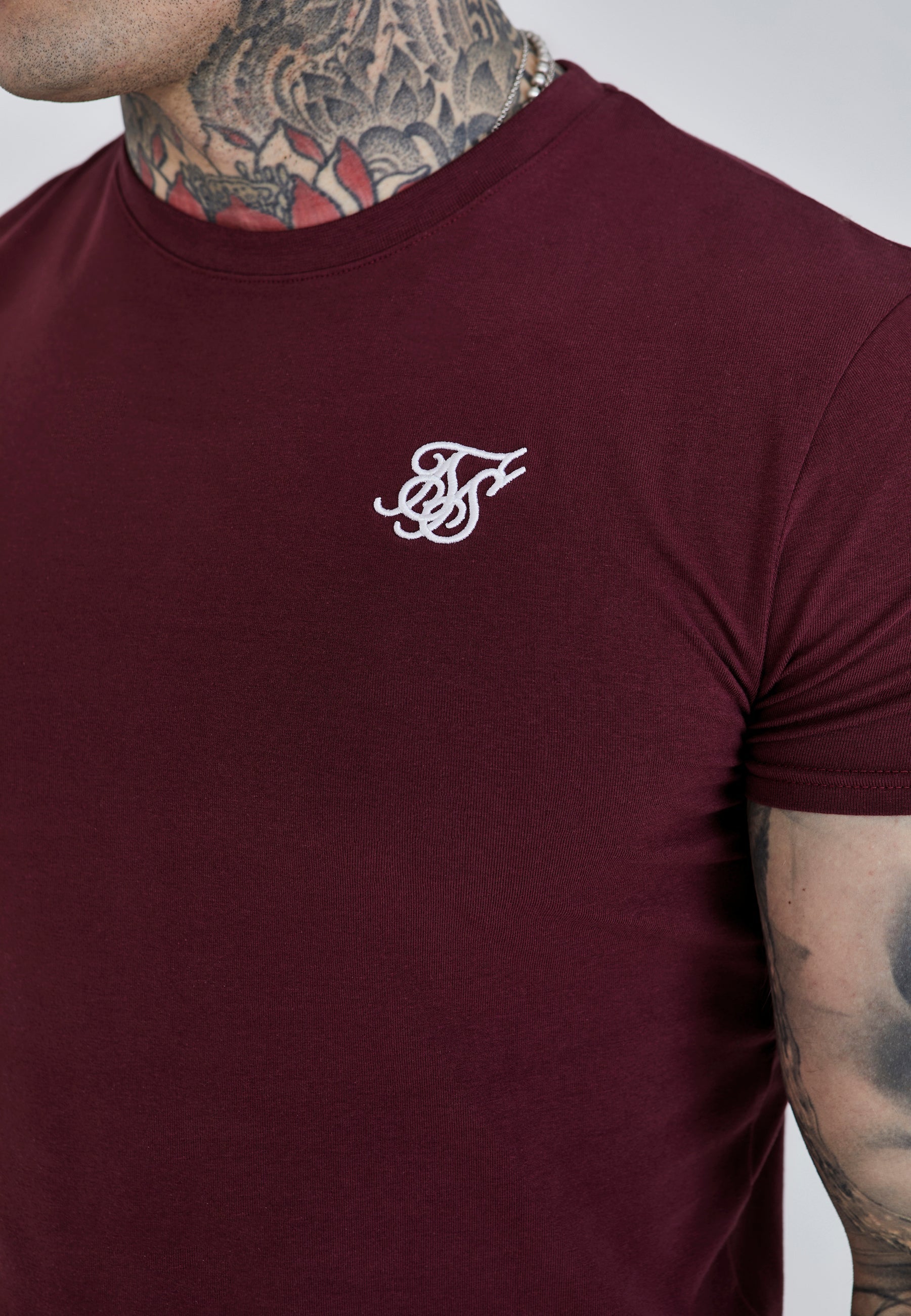 Essentials T-Shirt in Burgundy T-Shirts SikSilk