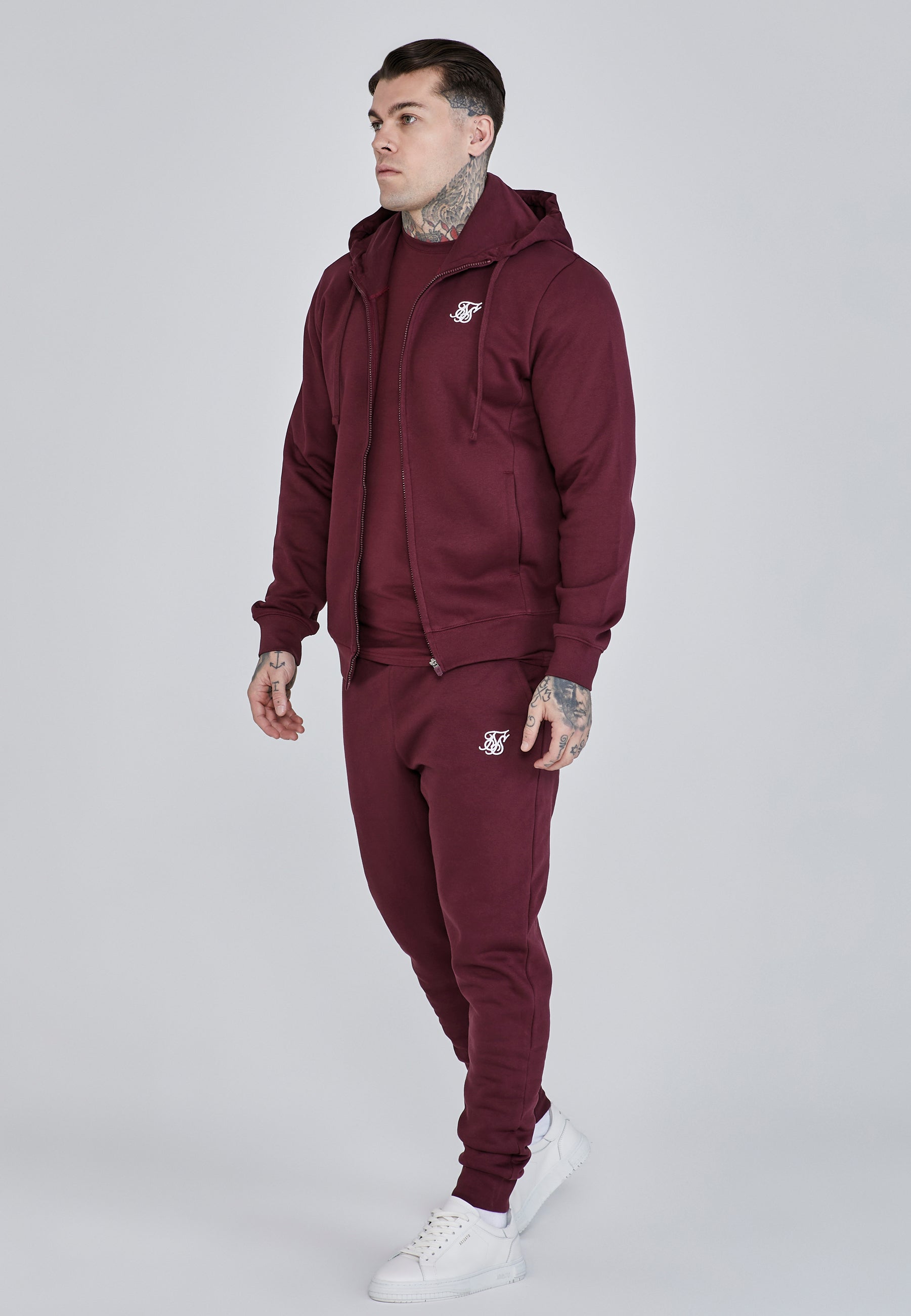 Essentials Full Zip Hoodie in Burgundy Sweatjacken SikSilk