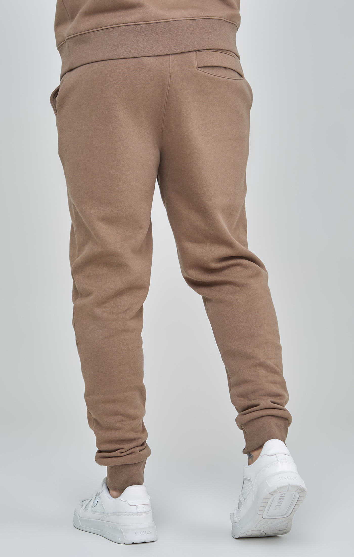 Essentials Joggers in Brown Hosen SikSilk