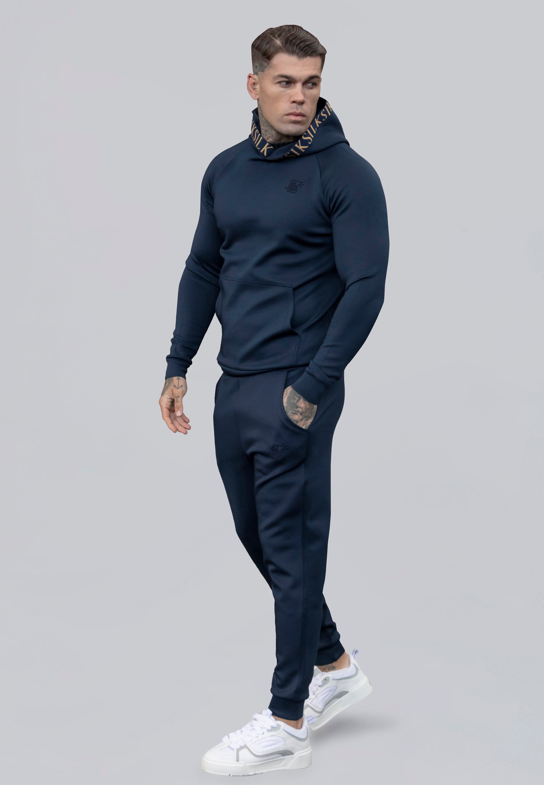 Dynamic Hoodie in Navy Kapuzenpullover SikSilk