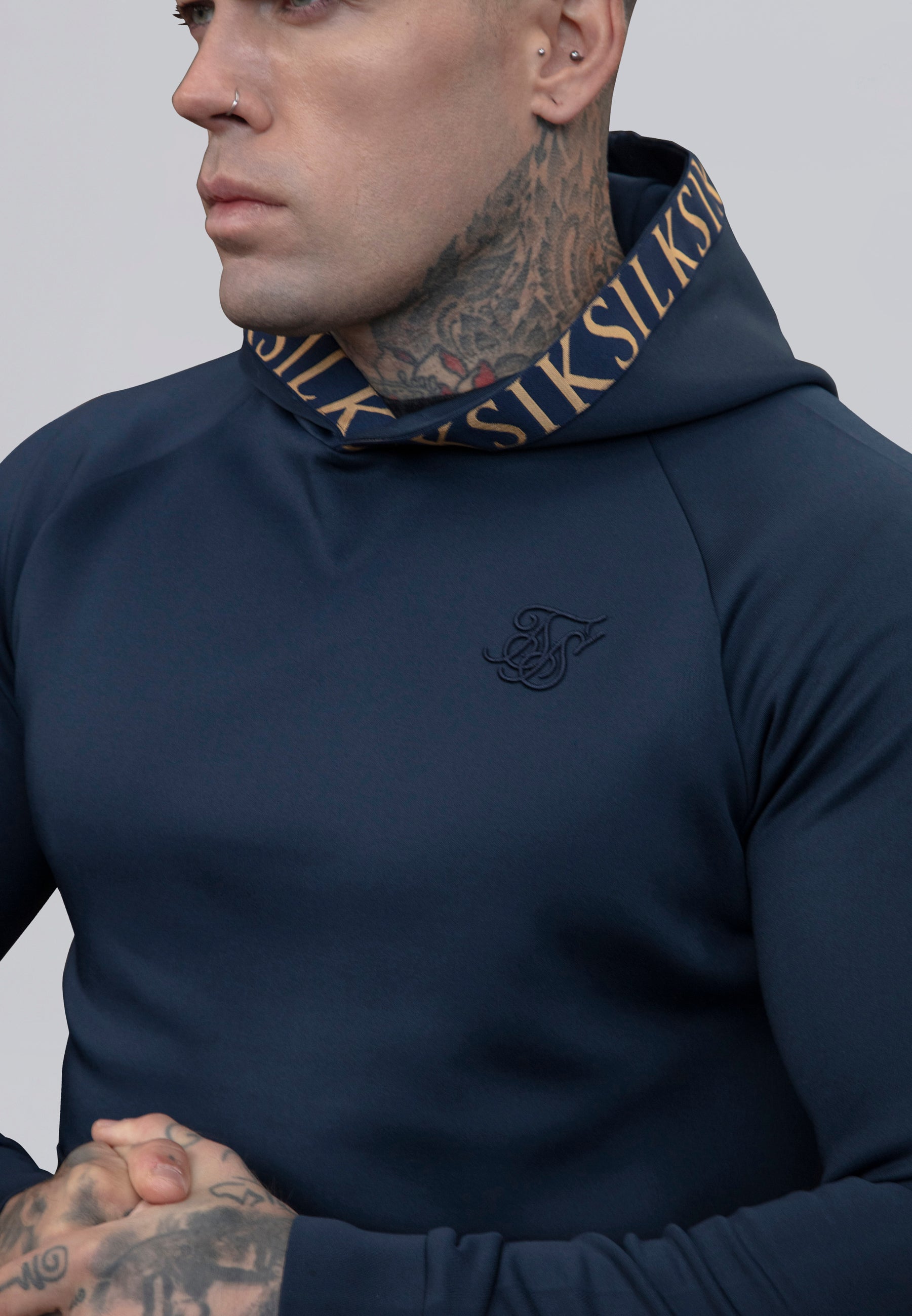 Dynamic Hoodie in Navy Kapuzenpullover SikSilk