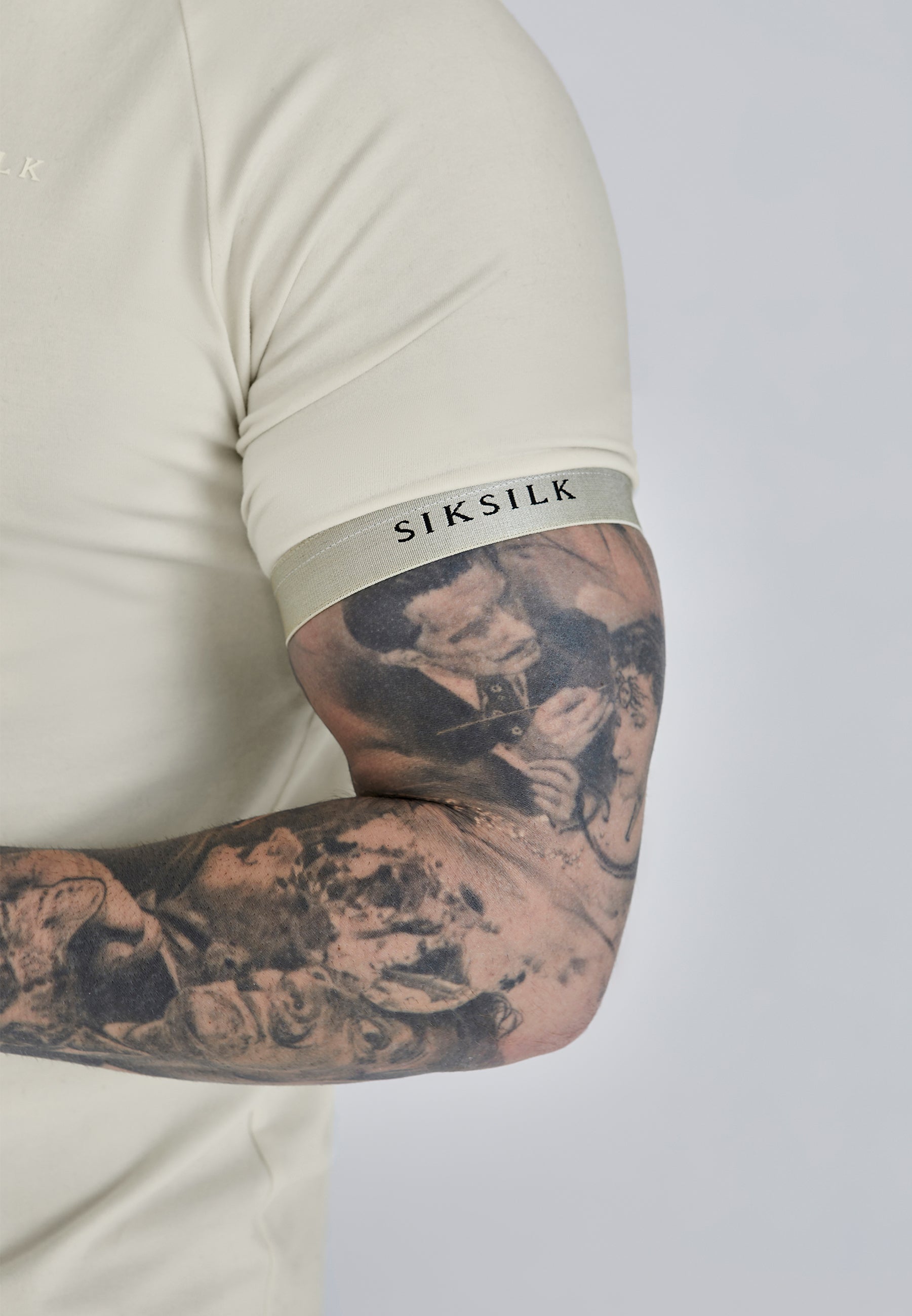 Tech T-Shirt in Ecru T-Shirts SikSilk