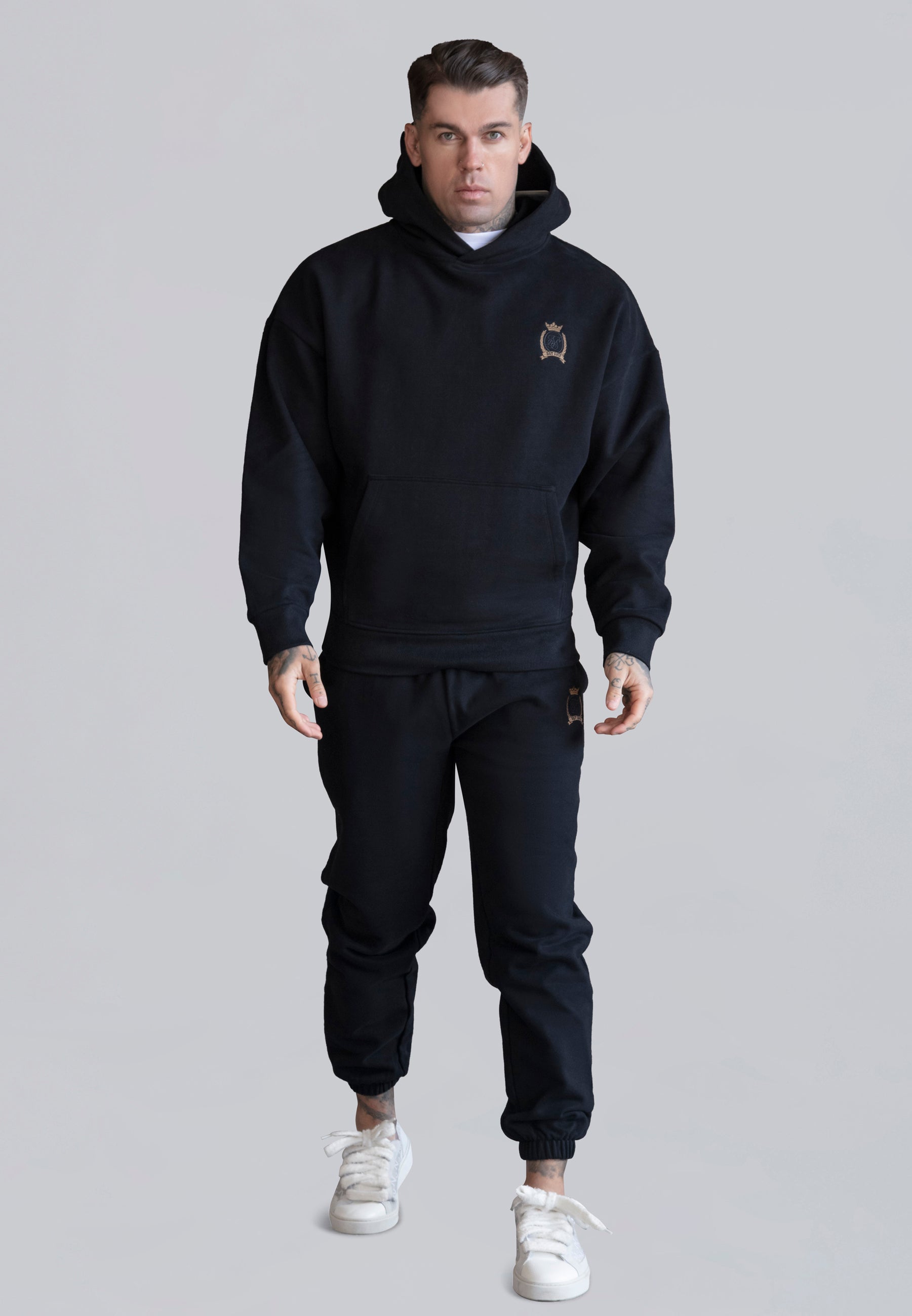 Pullover Hoodie in Black Kapuzenpullover SikSilk