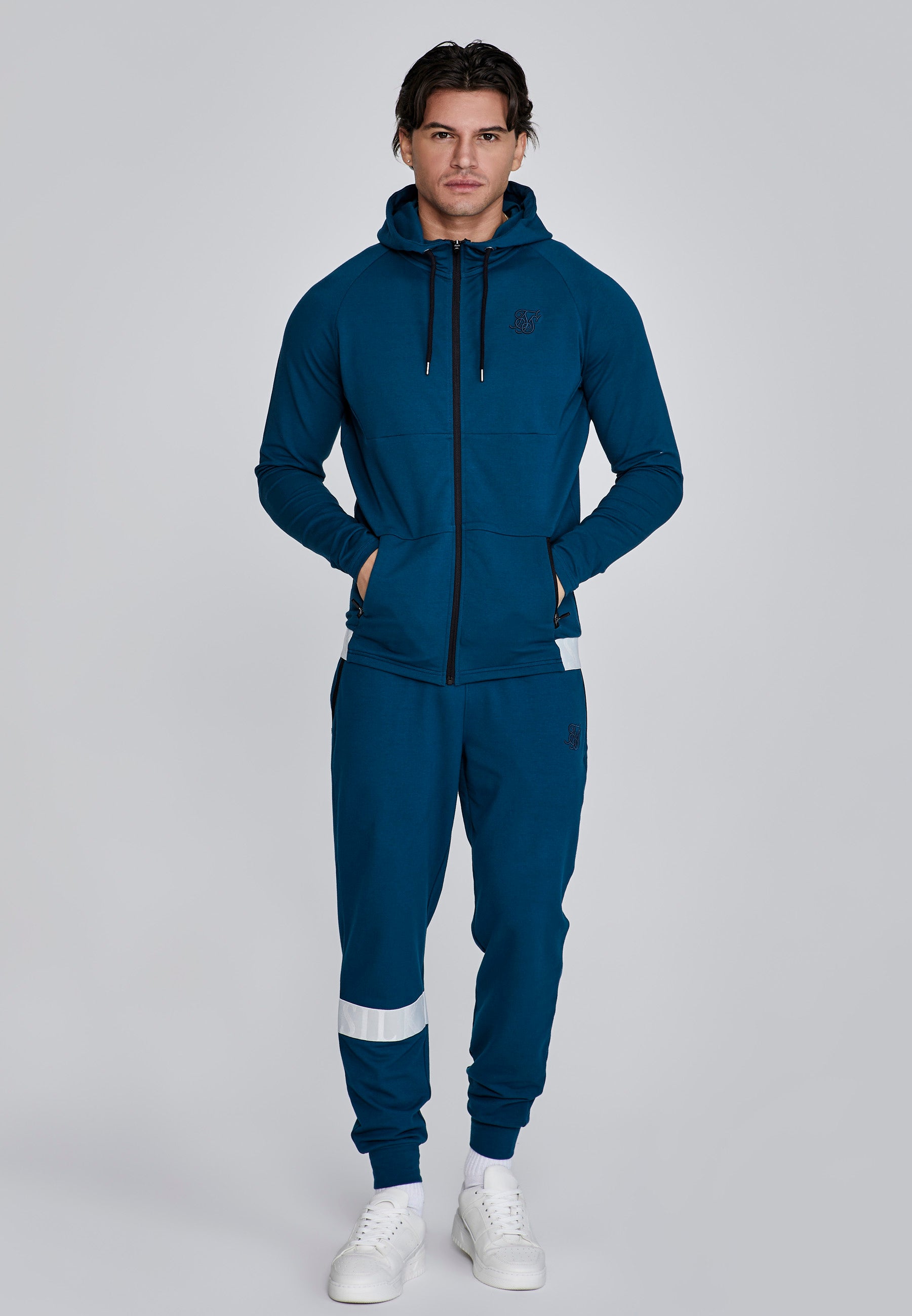 Dynamic Joggers in Blue Hosen SikSilk