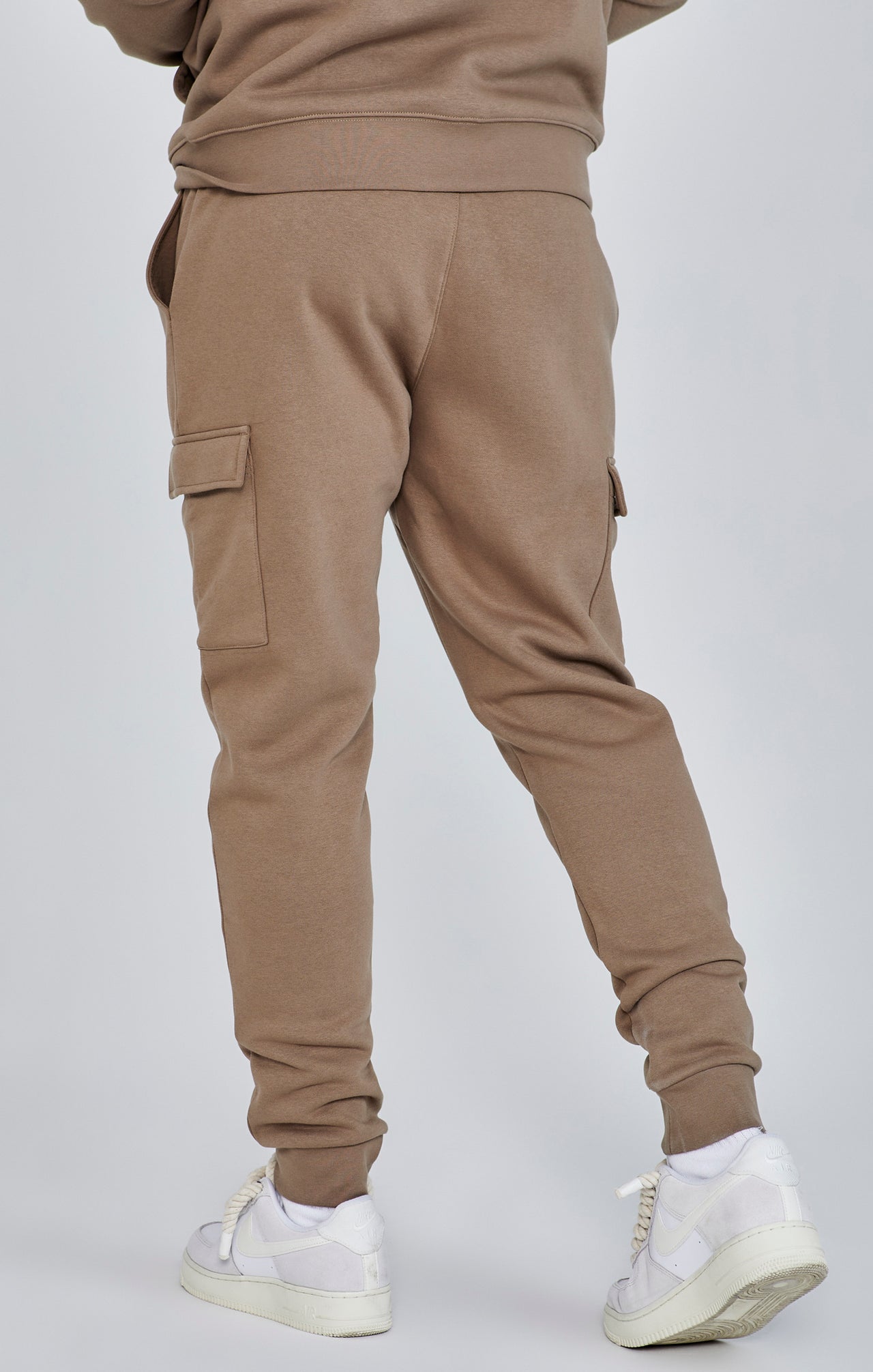 Essentials Cargo Joggers in Brown Hosen SikSilk