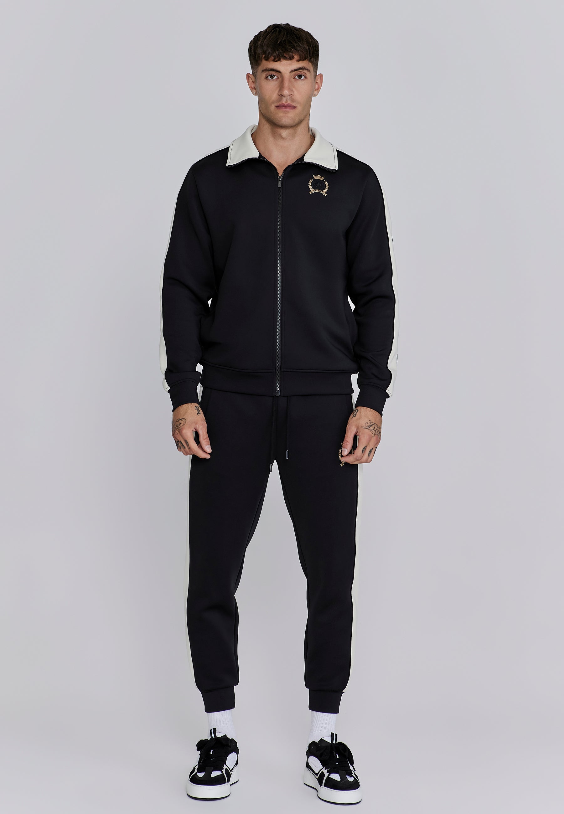 Crest Track Top in Black Sweatjacken SikSilk
