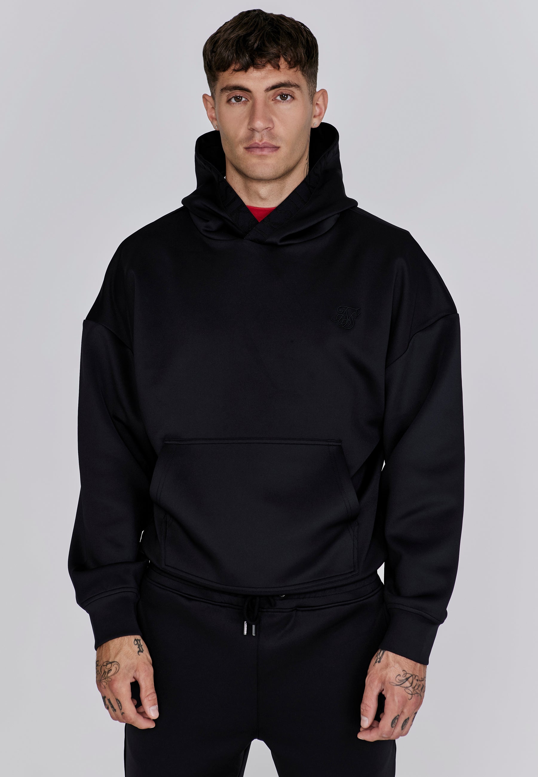 Oversized Dynamic Hoodie in Black Kapuzenpullover SikSilk