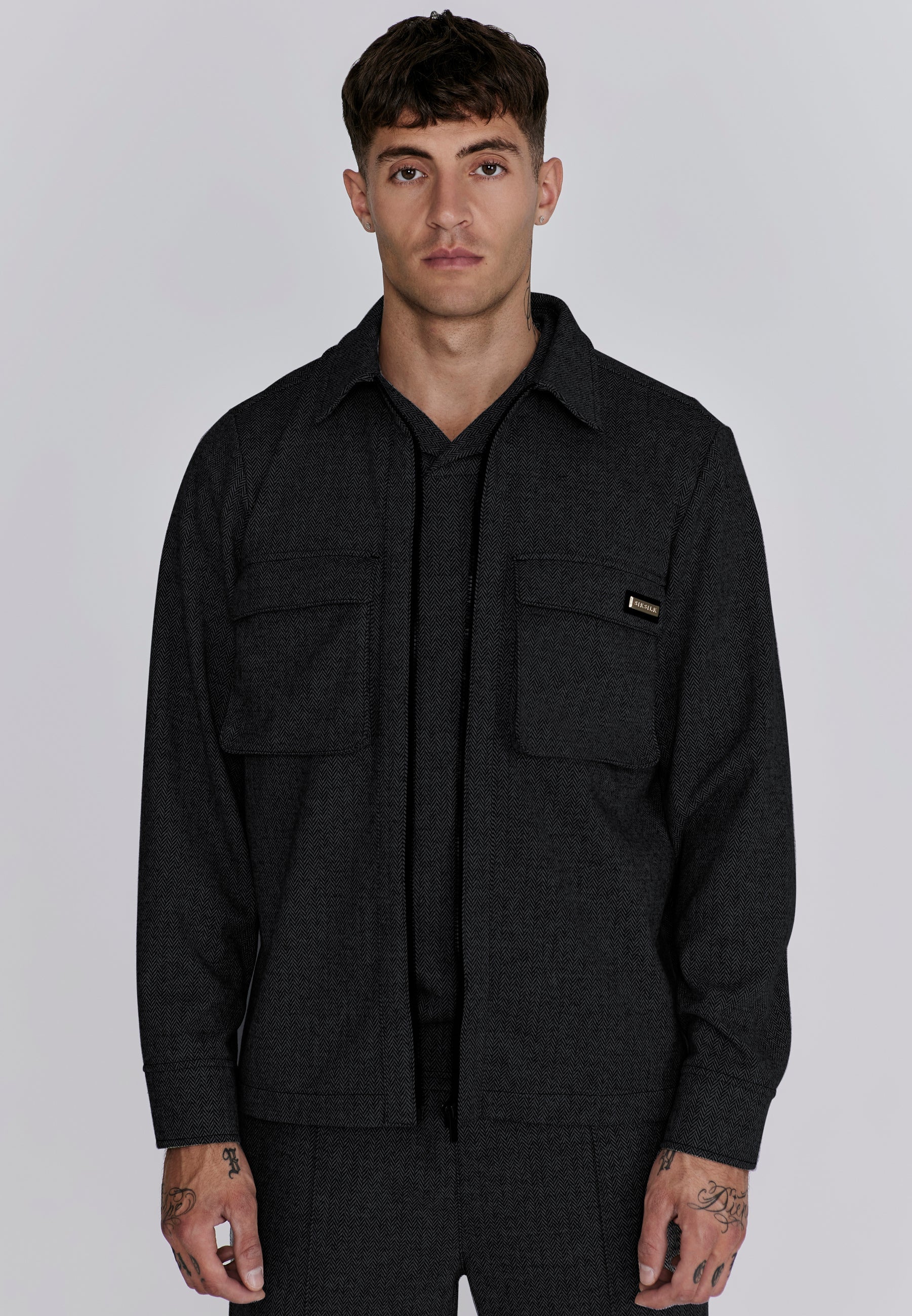 Smart Overshirt in Black Hemden SikSilk