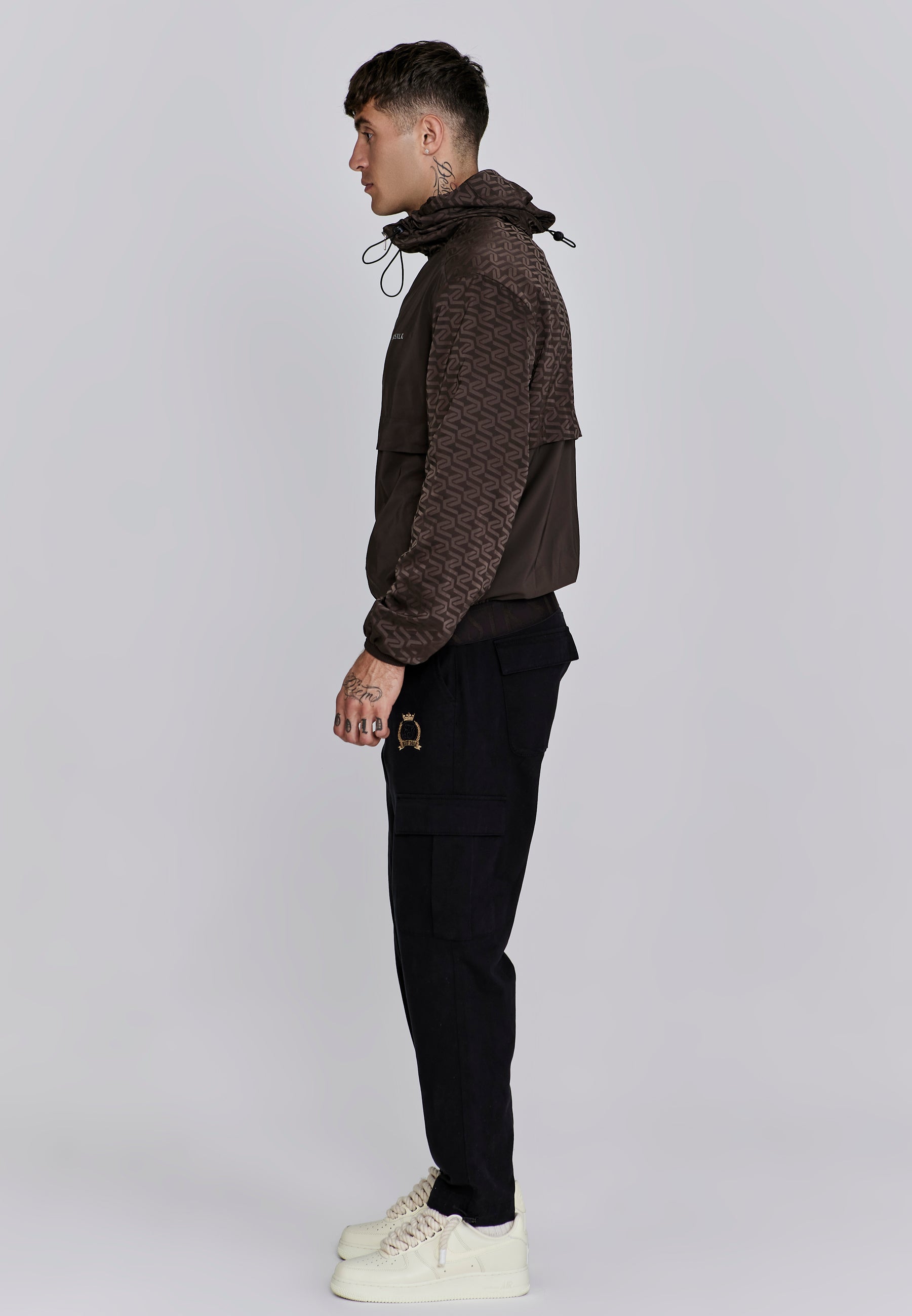 Aop Windbreaker in Brown Jacken SikSilk