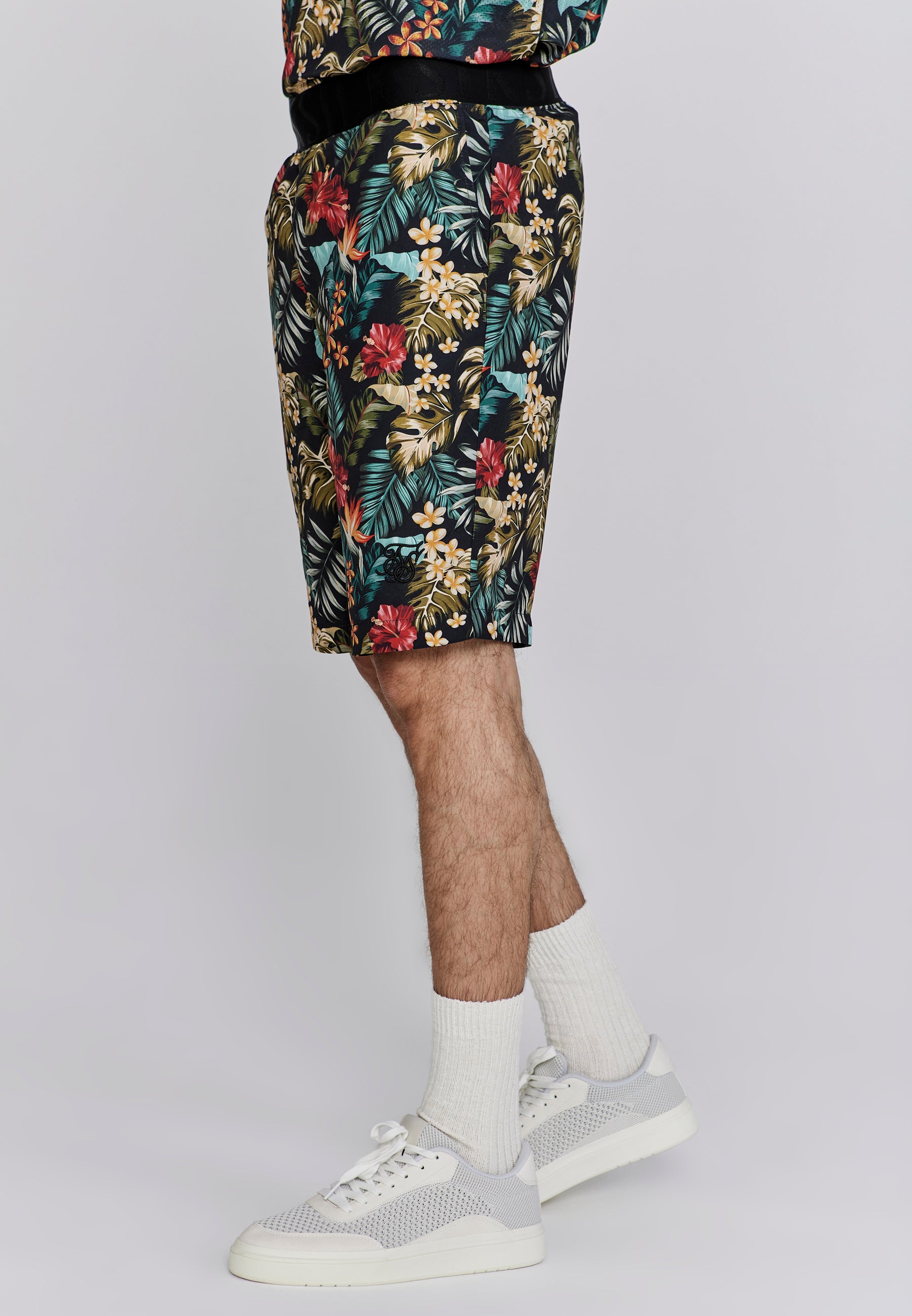 Resort Short in Multi Shorts SikSilk