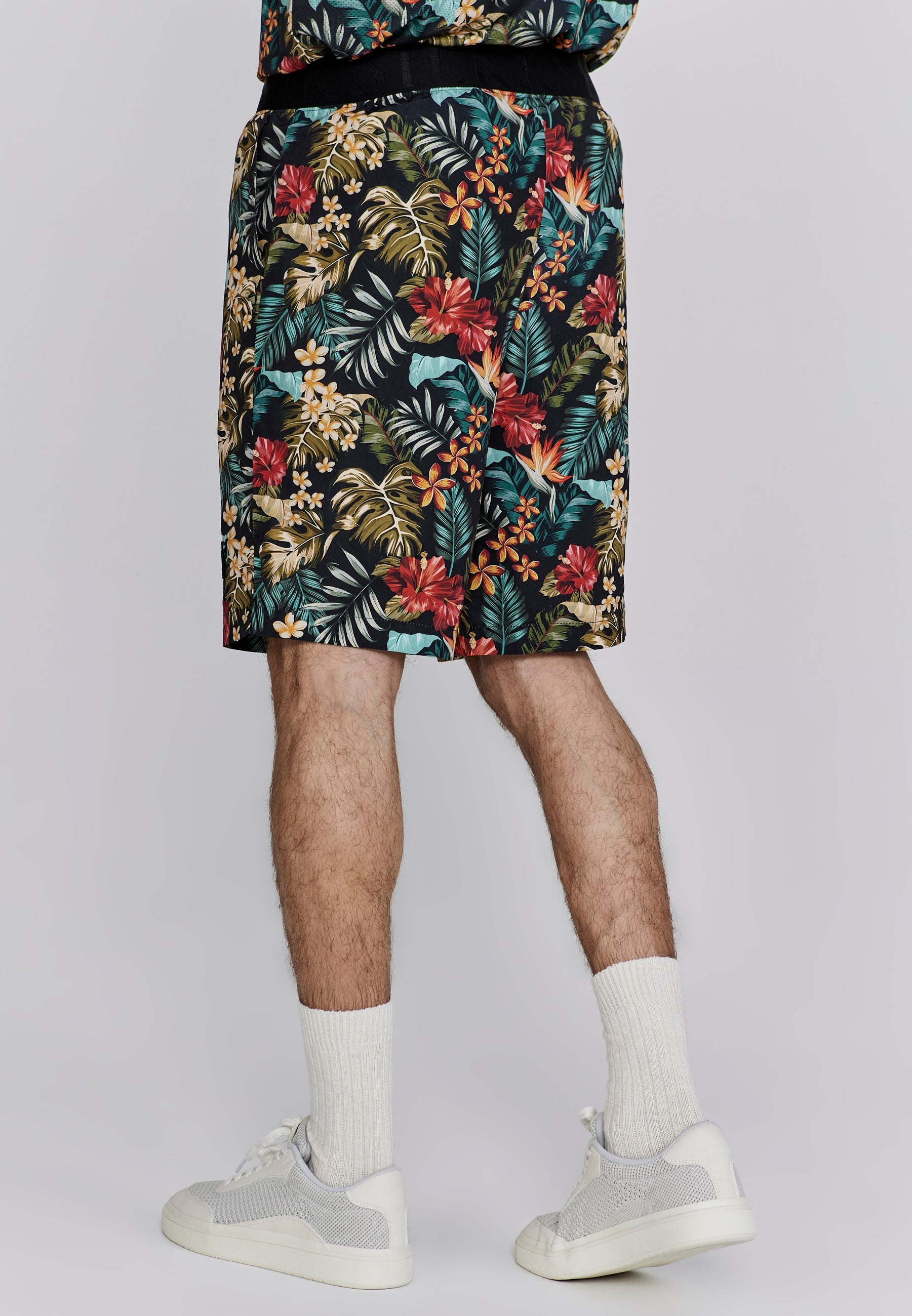 Resort Short in Multi Shorts SikSilk