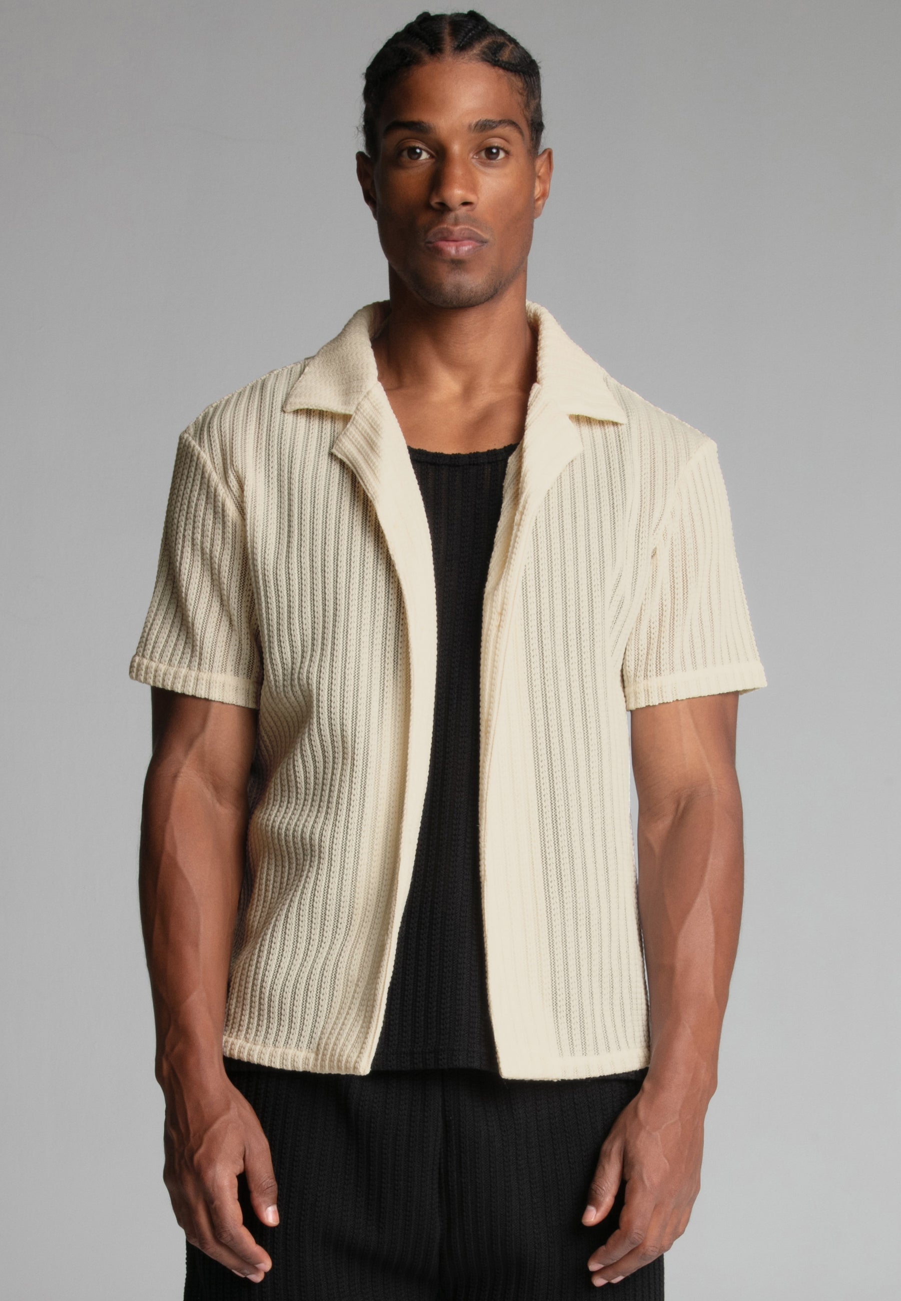 Textured Resort Shirt in Ecru Hemden SikSilk