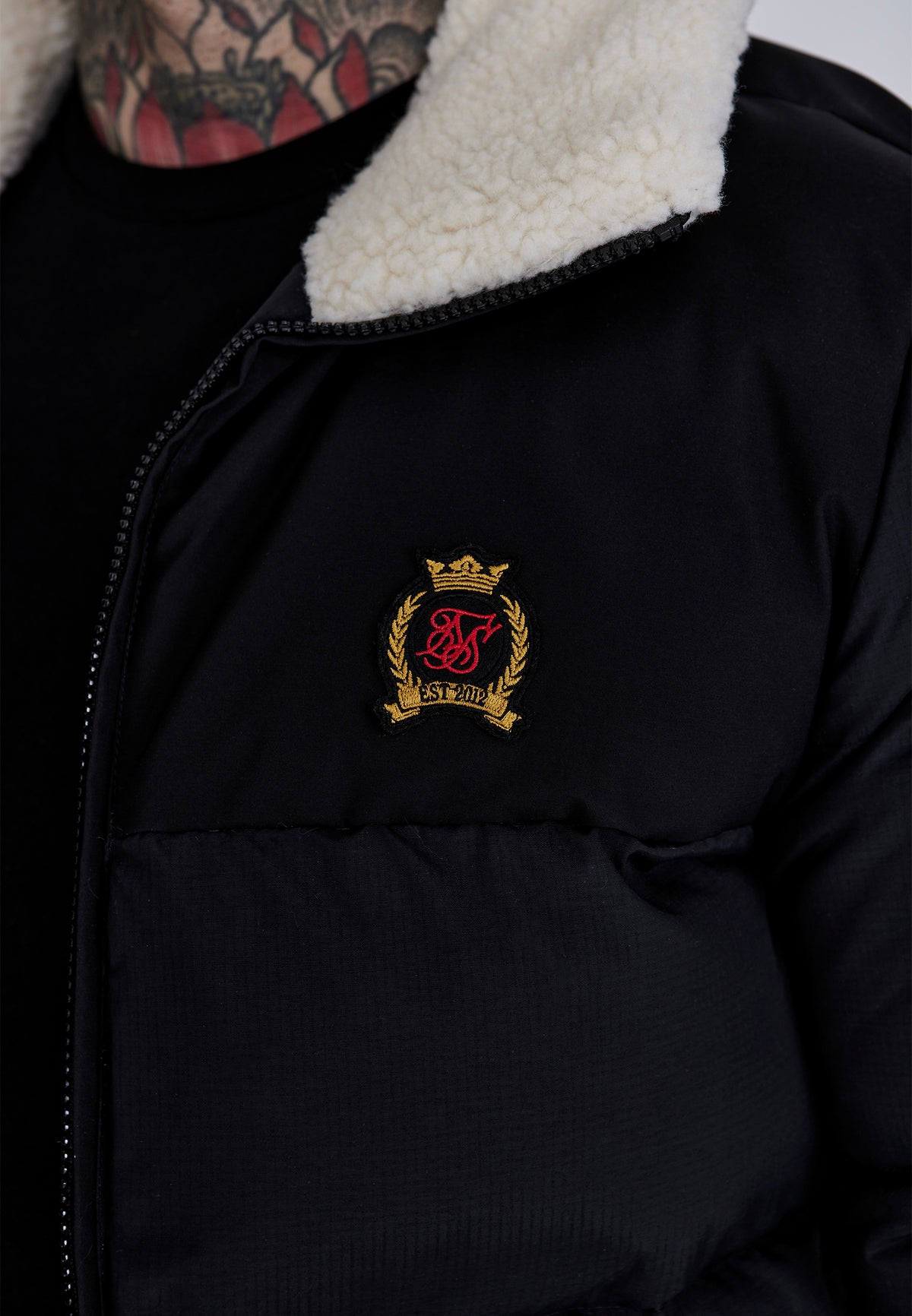 Winterjacke Puffer in Black Jacken SikSilk