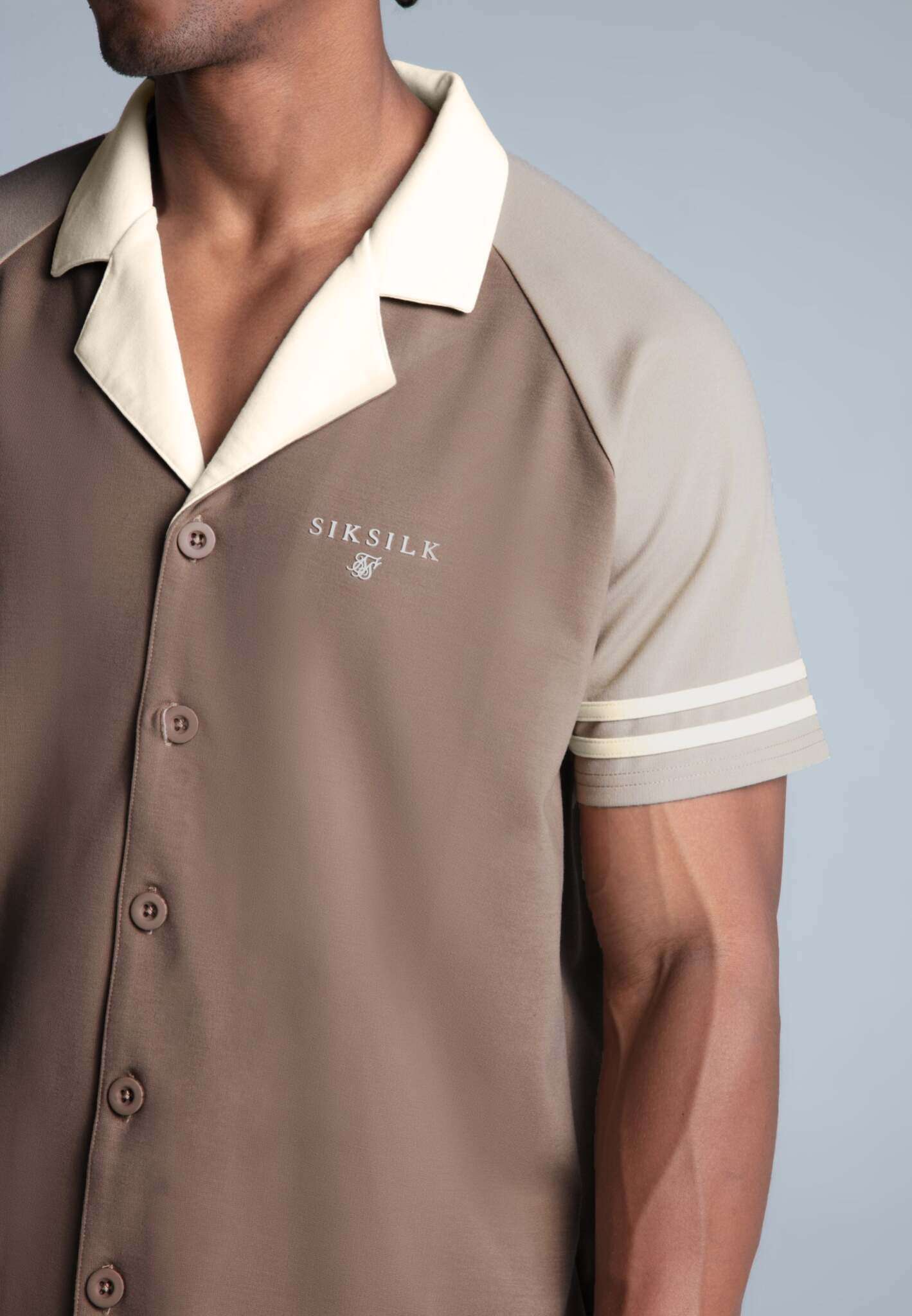 Retro Resort Shirt in Beige Hemden SikSilk