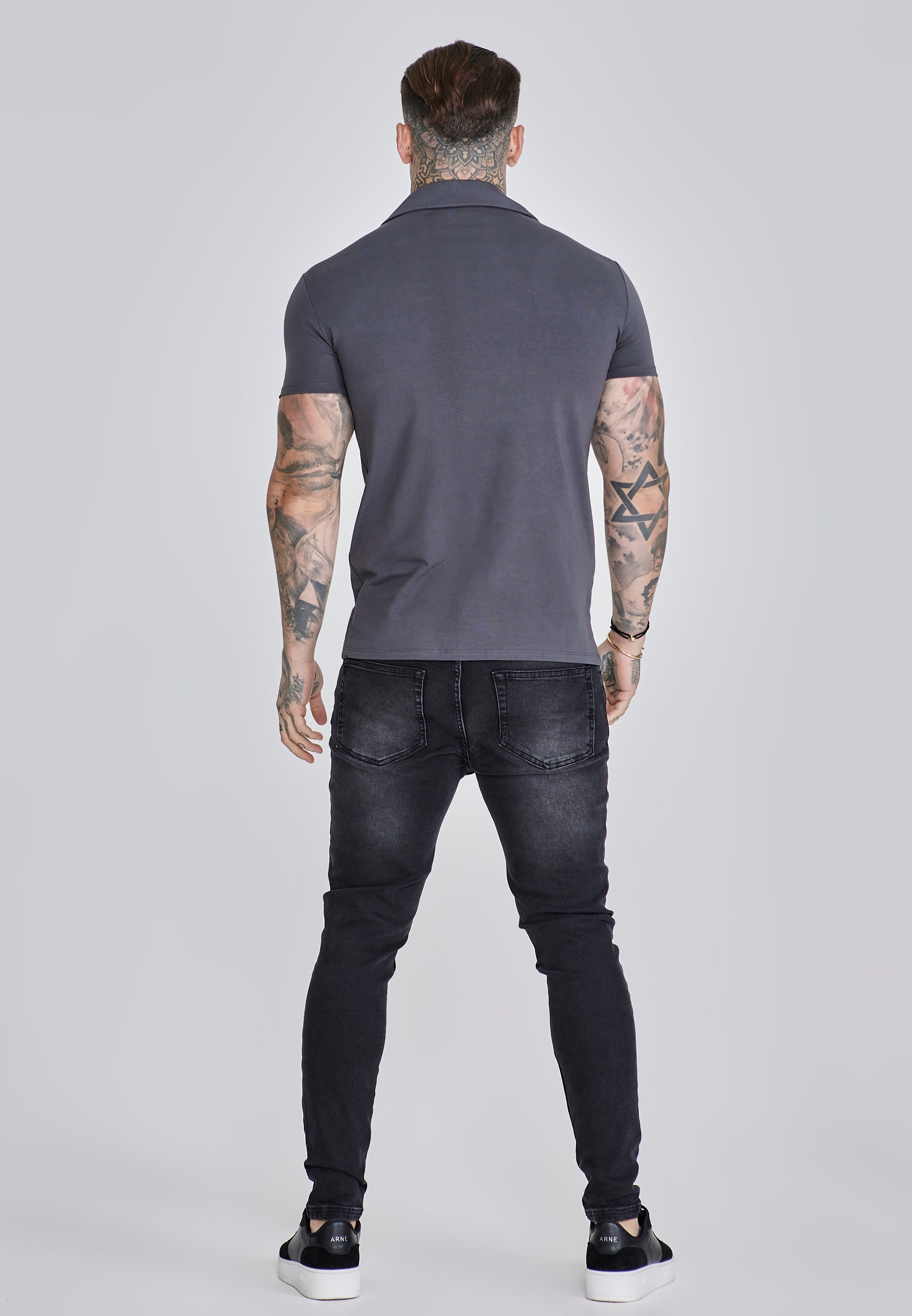 Smart Revere Polo - Muscle Fit in Black T-Shirts SikSilk