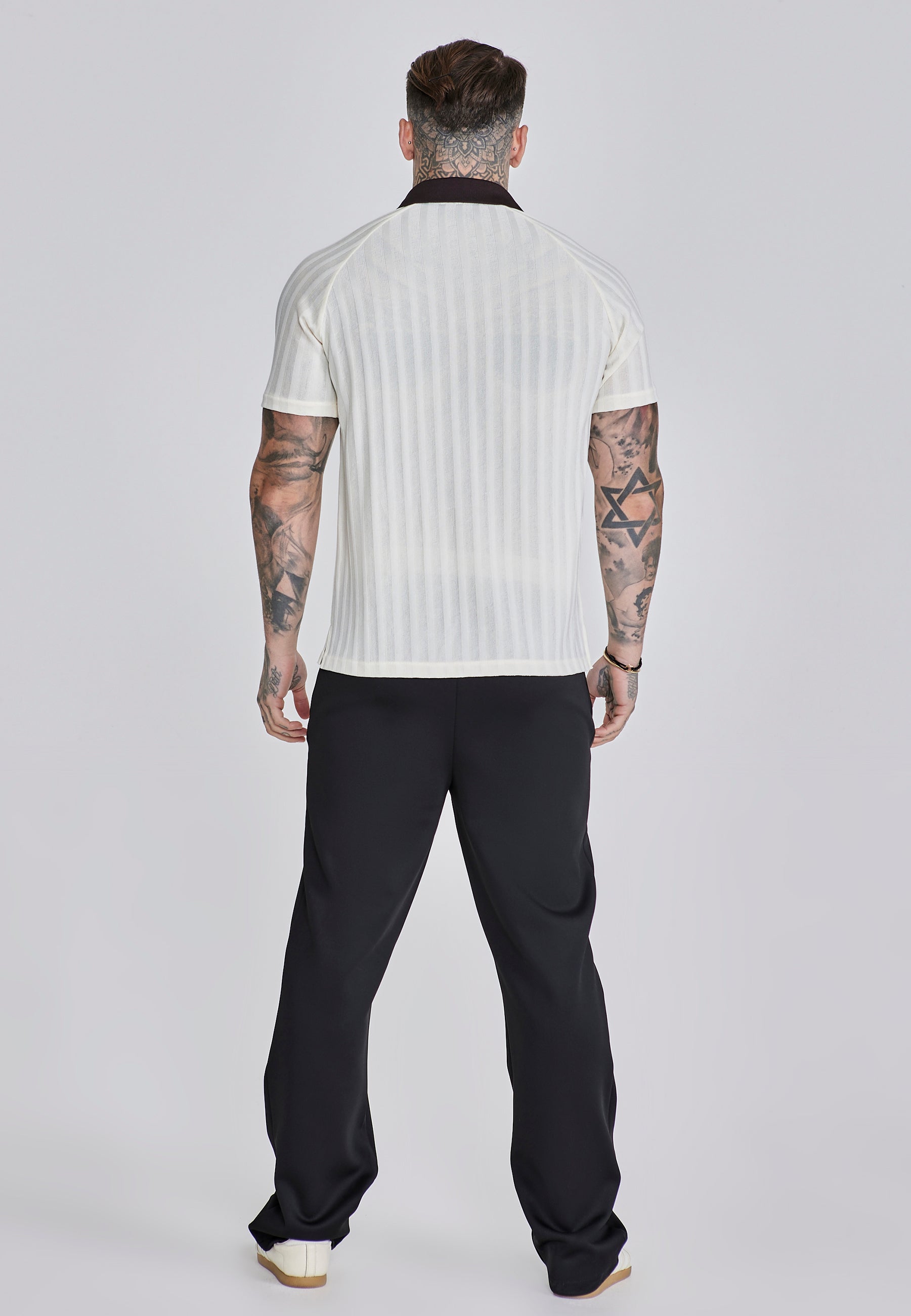 Track Pants in Black Hosen SikSilk