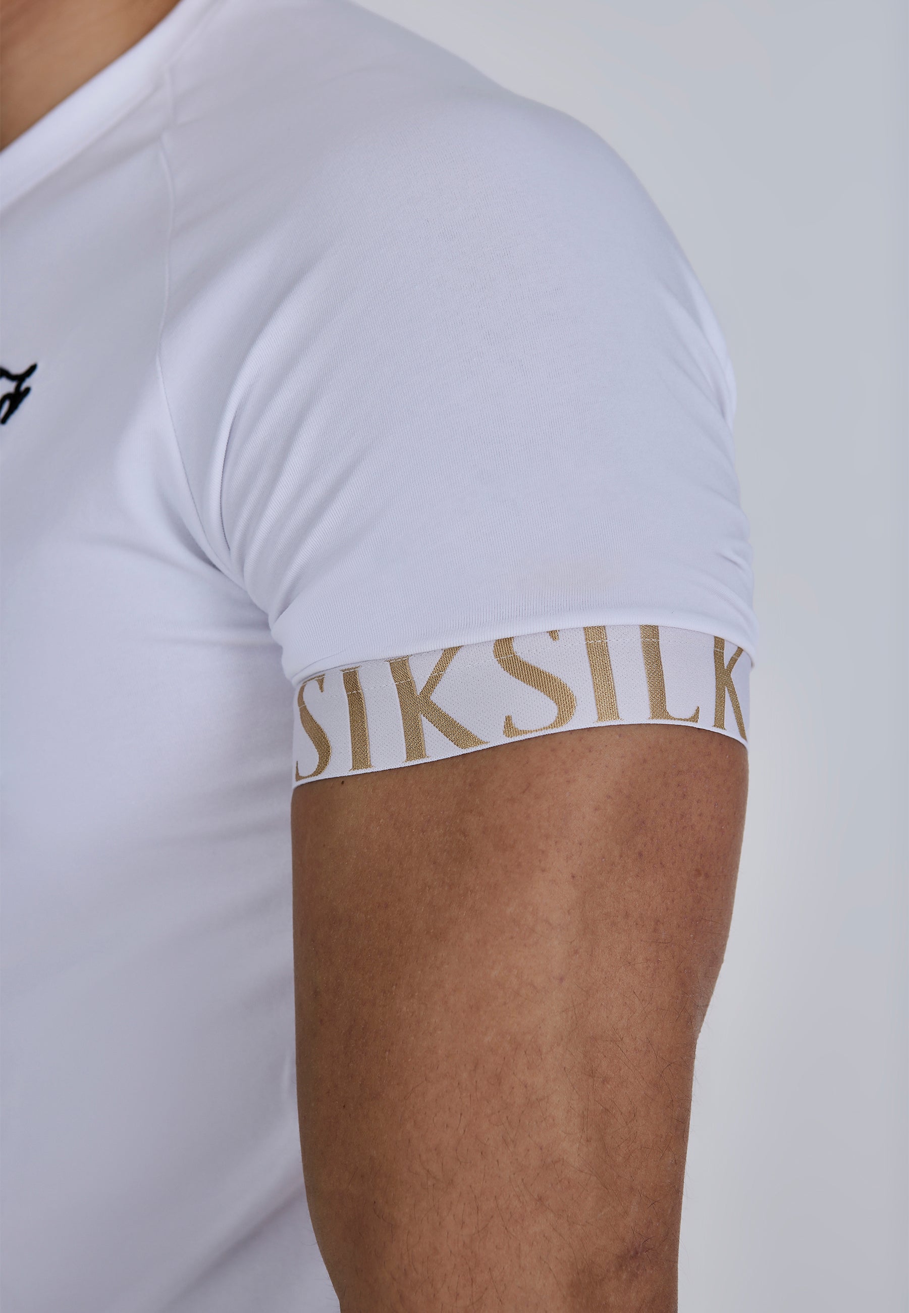 Tech T-Shirt in White T-Shirts SikSilk
