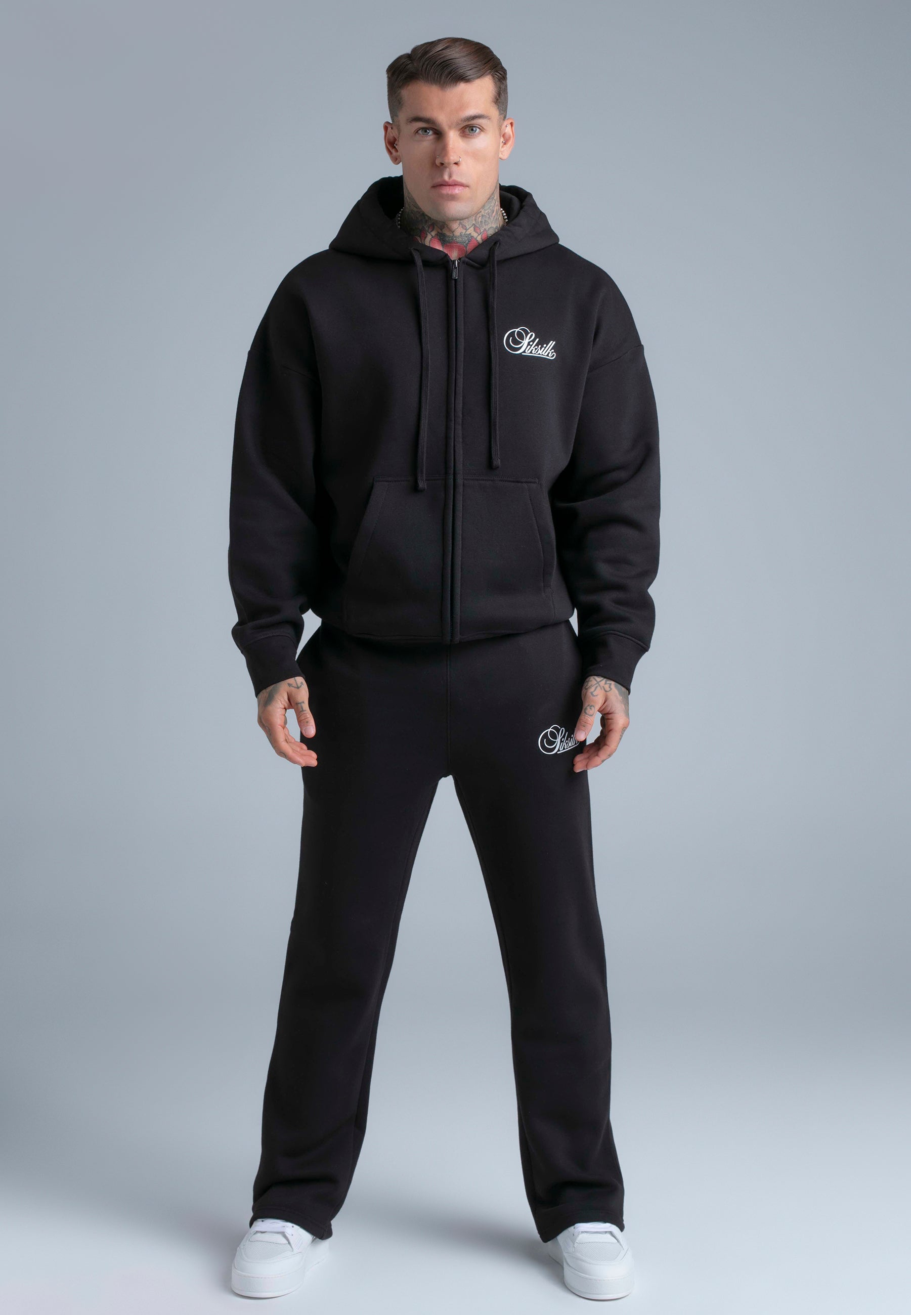 Essentials Track Pants in Black Hosen SikSilk