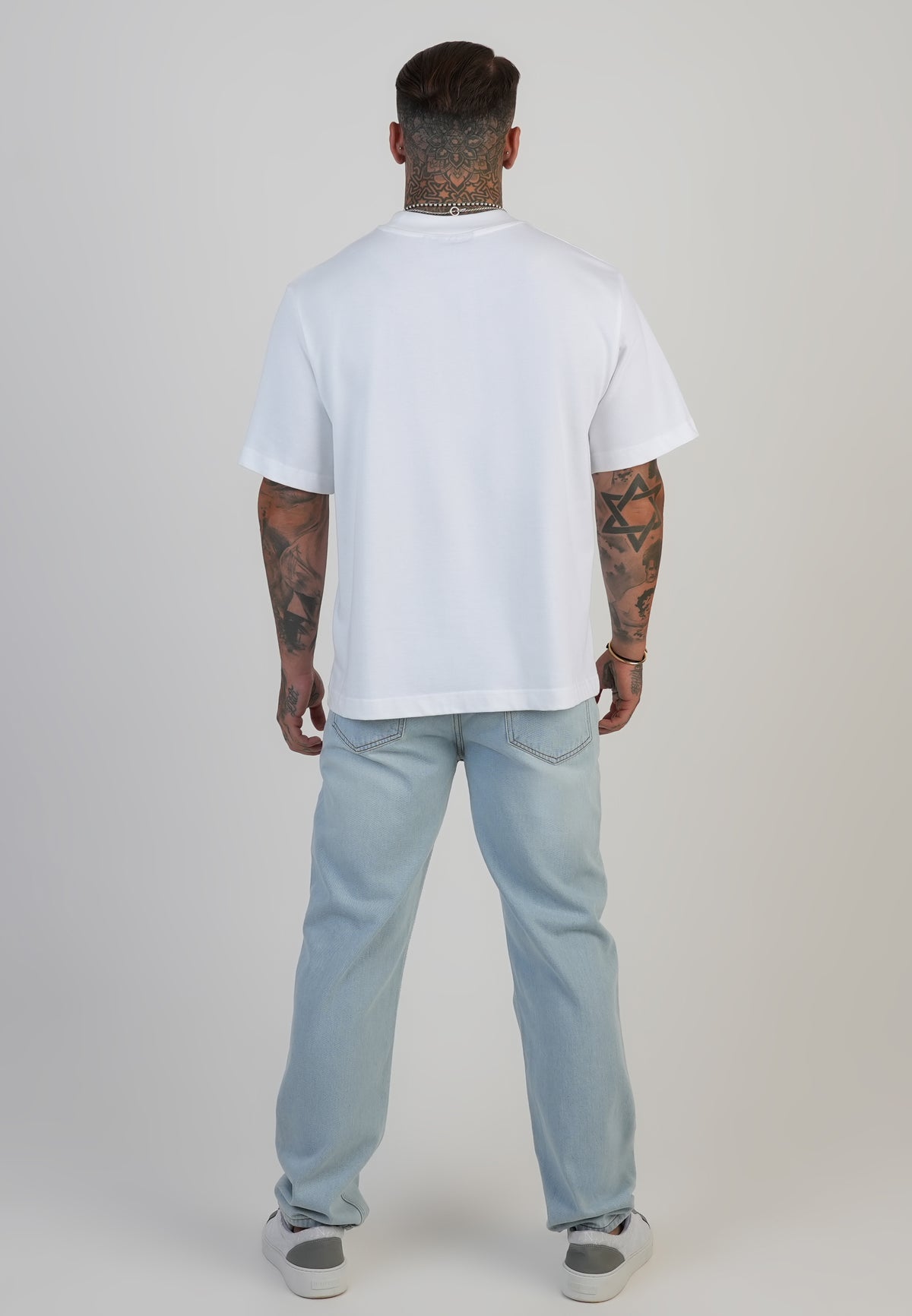 Jeans Straight Fit in Washed Light Blue Jeans SikSilk