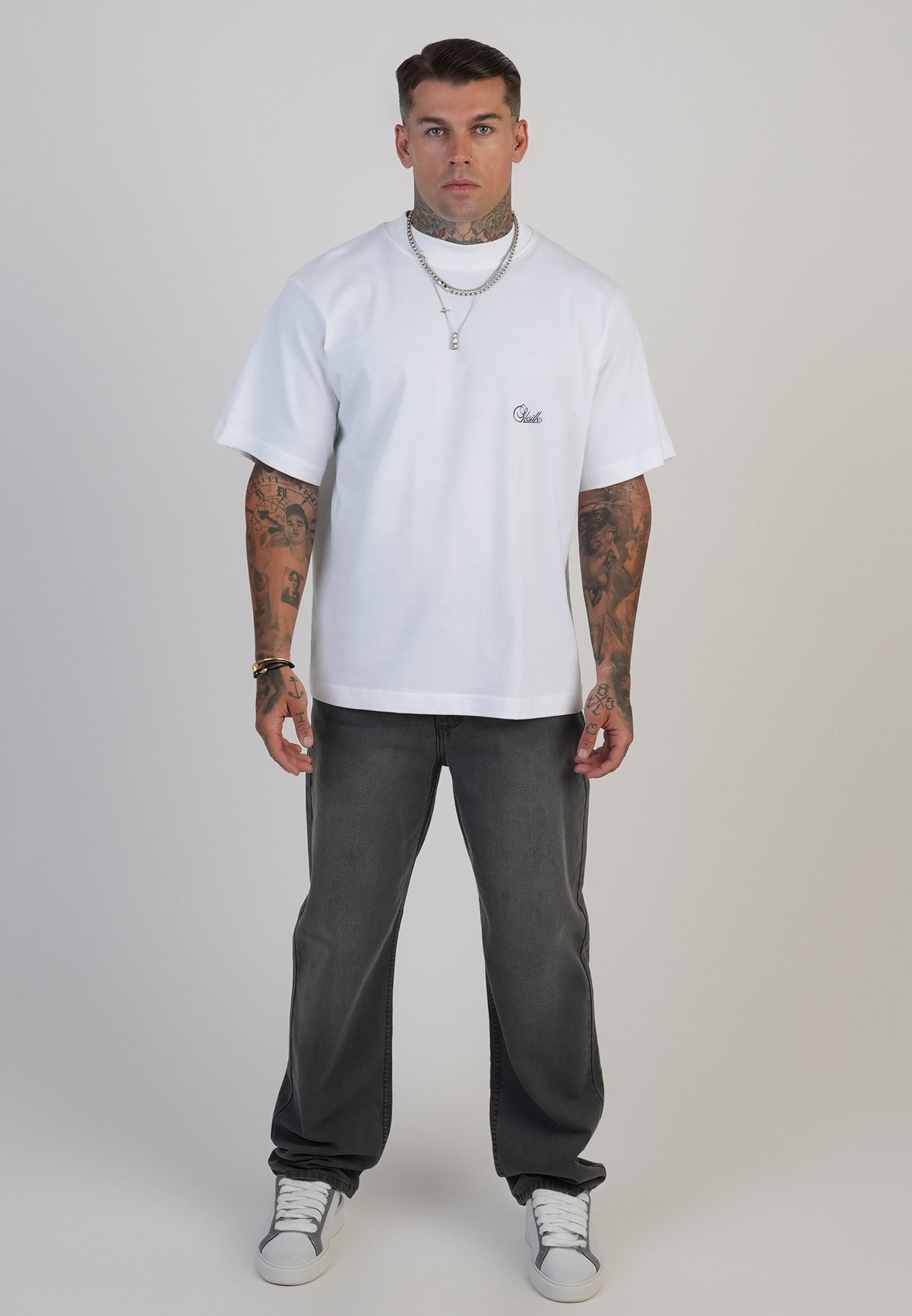 Jeans Straight Fit in Washed Mid Grey Jeans SikSilk