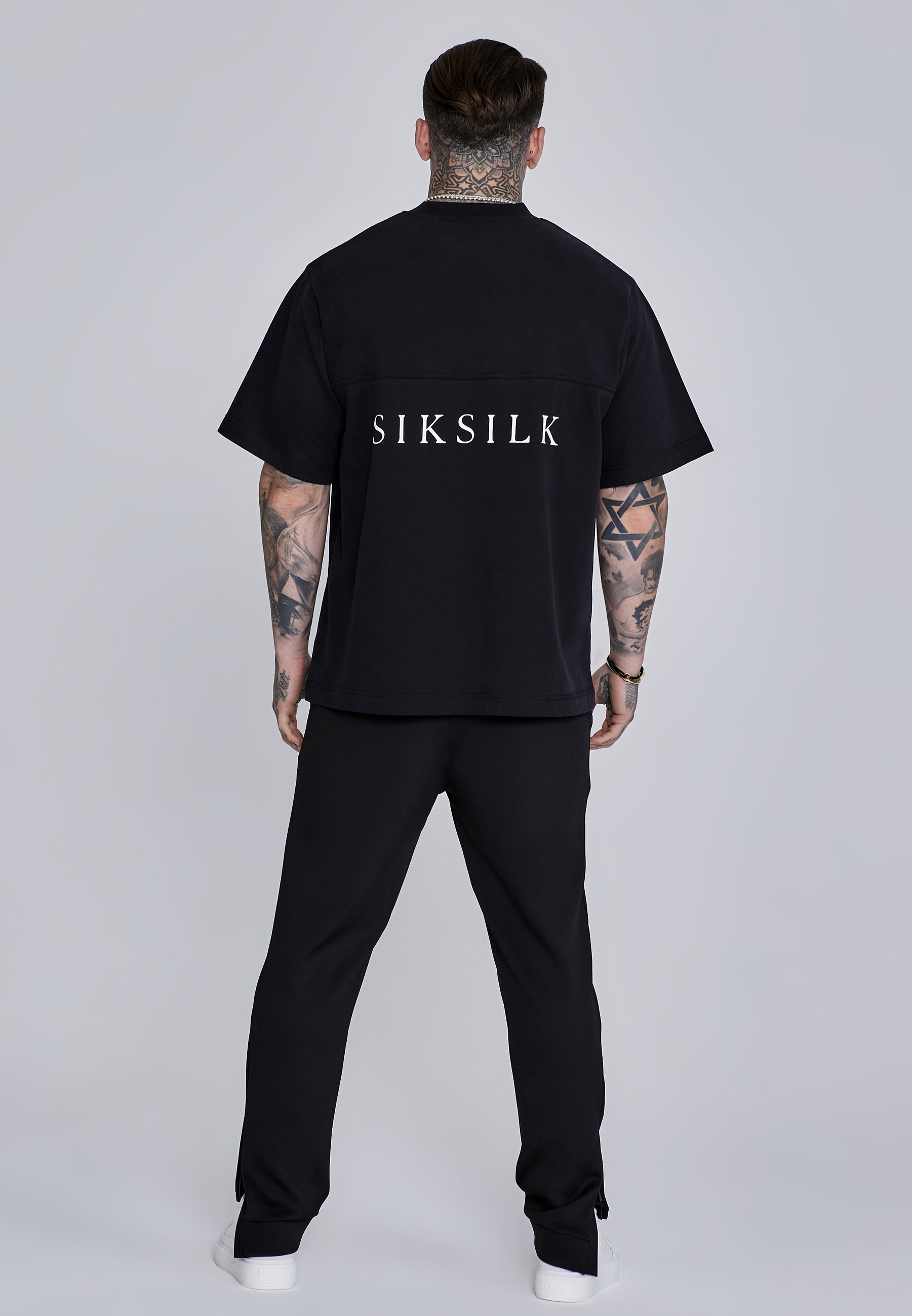 Essentials Poly Joggers in Black Hosen SikSilk