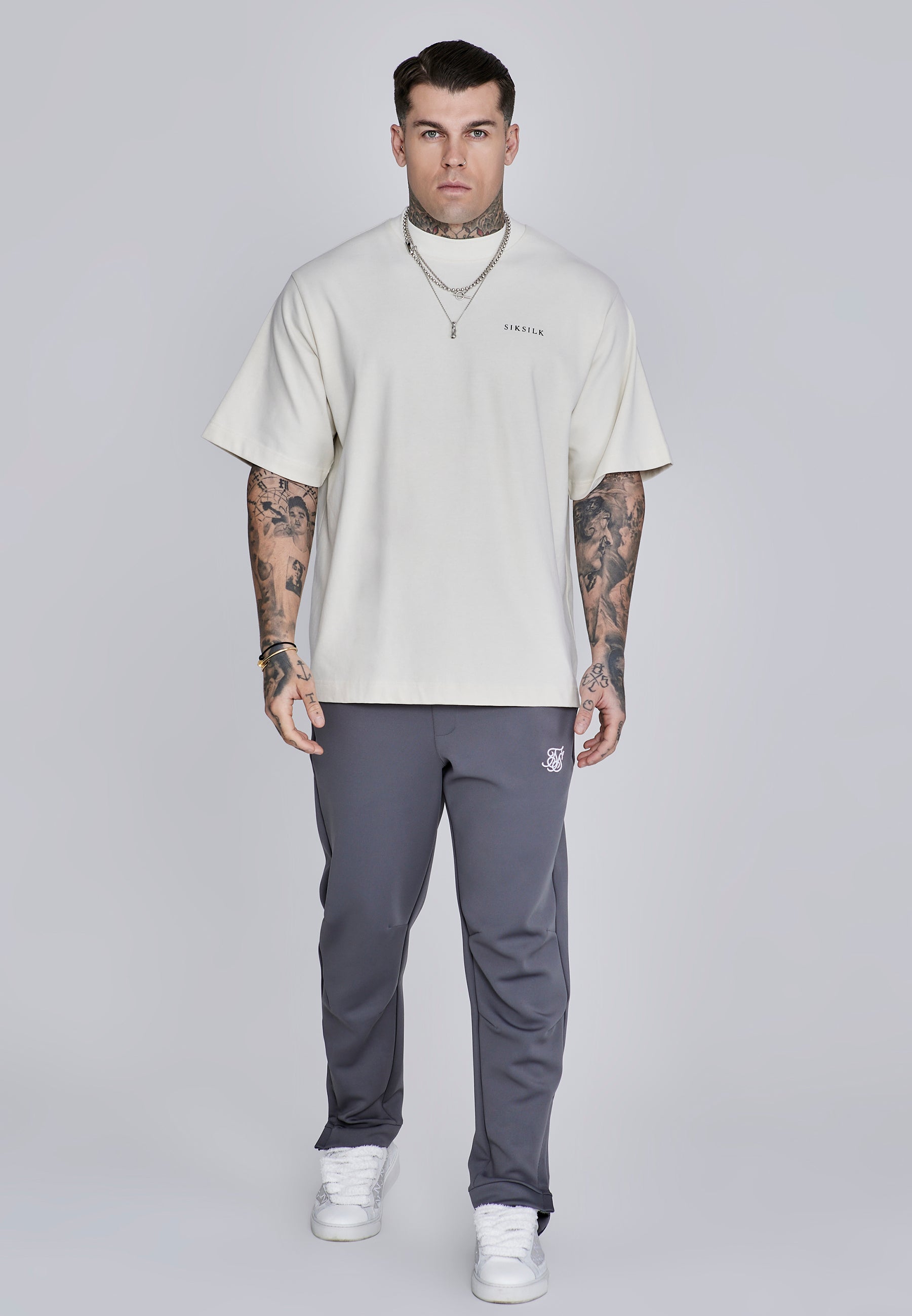 Essentials Poly Joggers in Dark Grey Hosen SikSilk