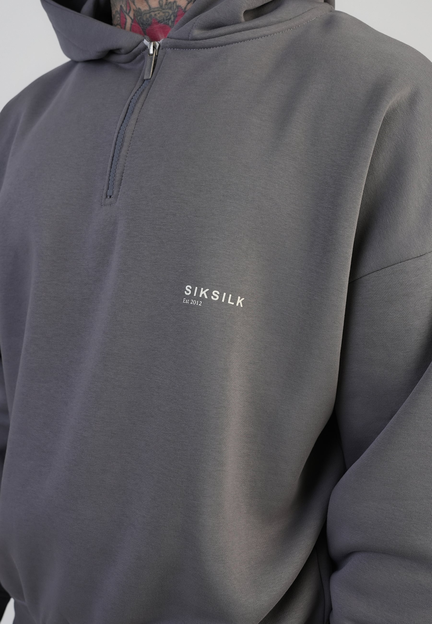 Graphic Hoodie in Grey Kapuzenpullover SikSilk