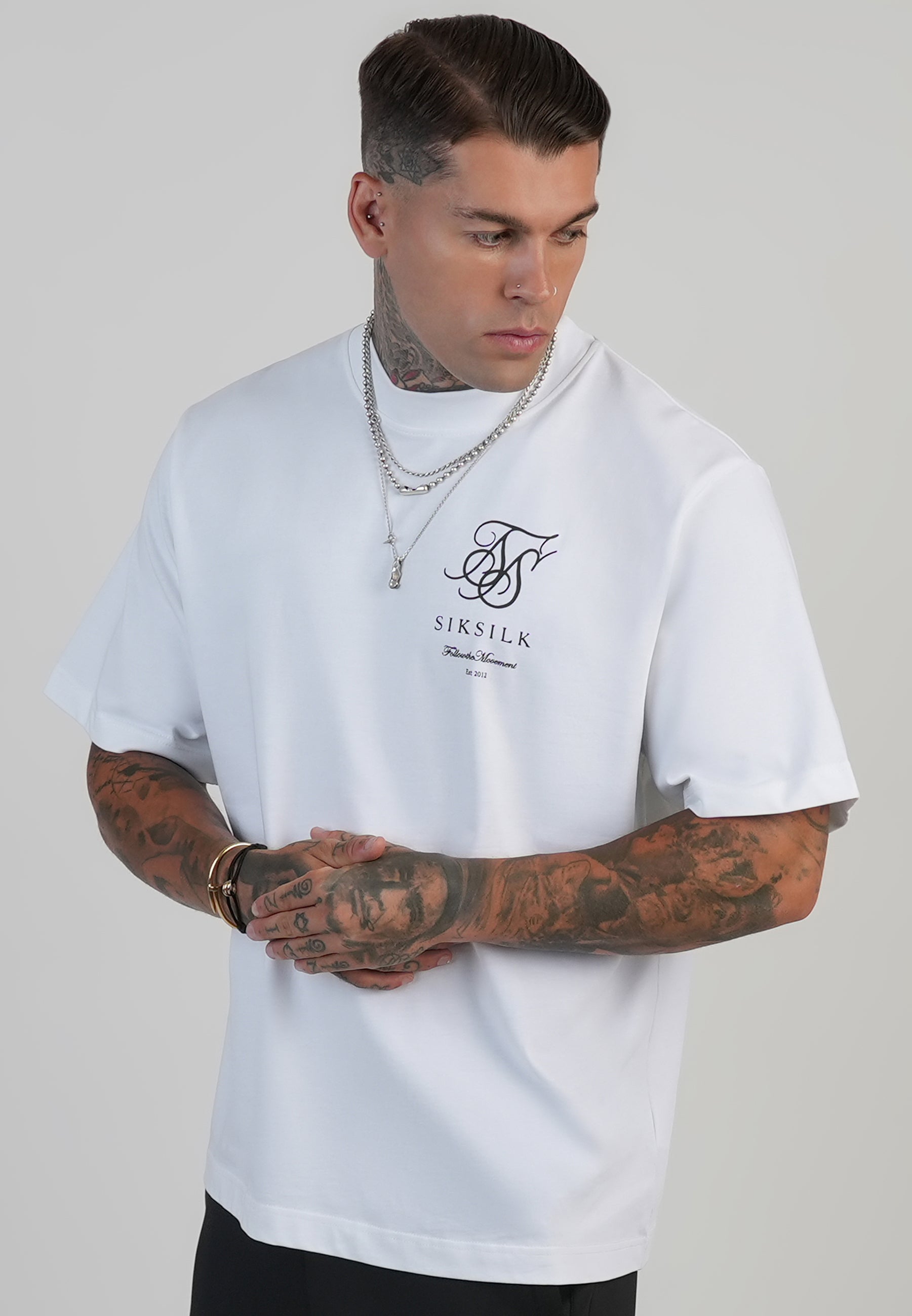 Logo T-Shirt in White T-Shirts SikSilk