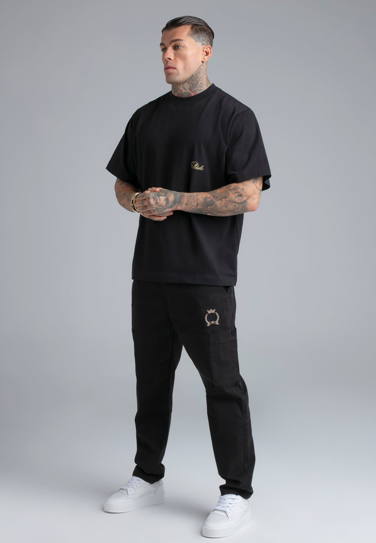 Cargohose Loose Fit in Black Hosen SikSilk