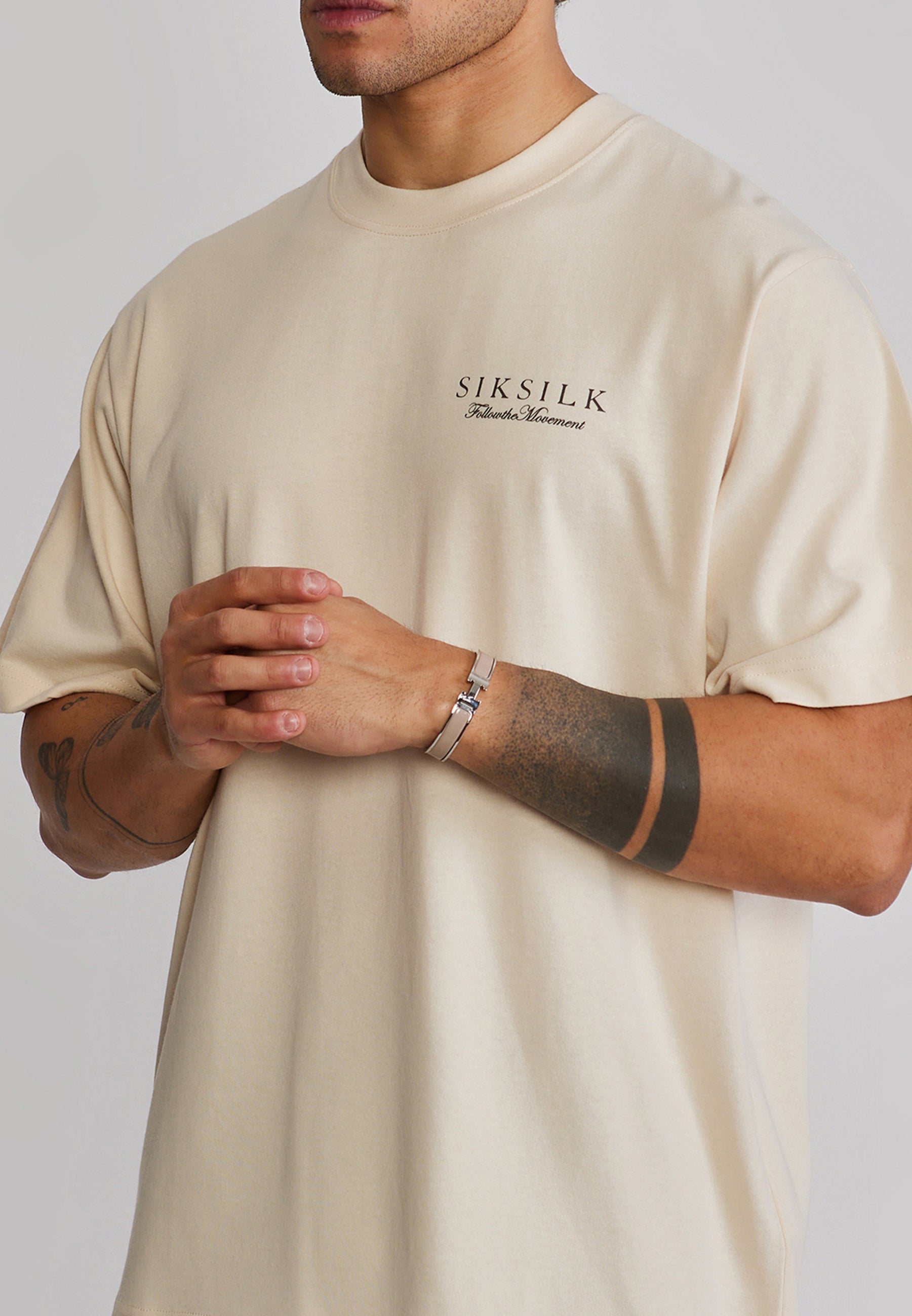 Graphic T-Shirt in Ecru T-Shirts SikSilk