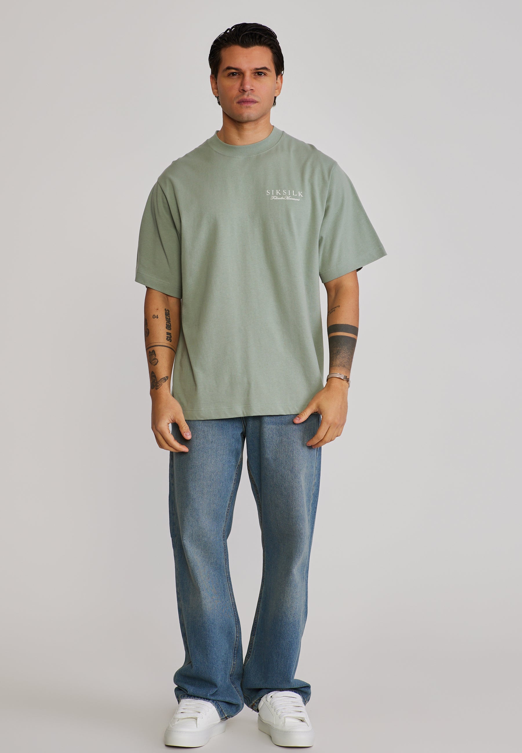 Graphic T-Shirt in Green T-Shirts SikSilk