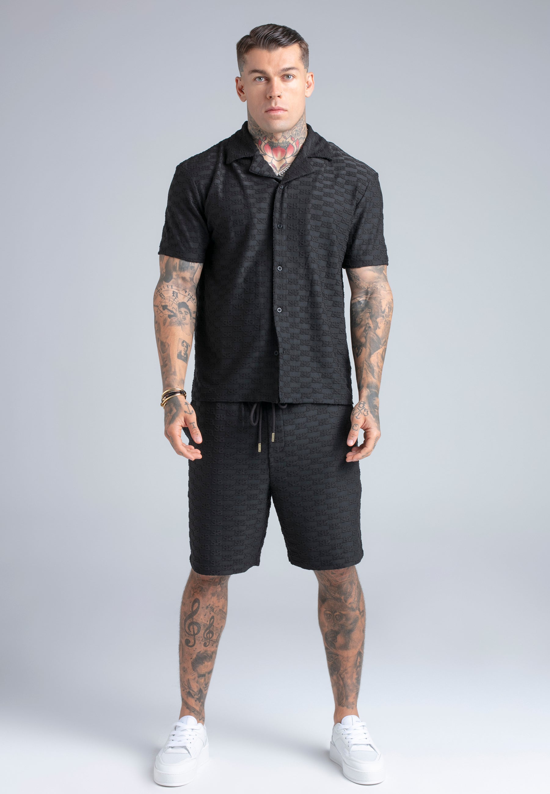 Towelling Shirt in Black Hemden SikSilk
